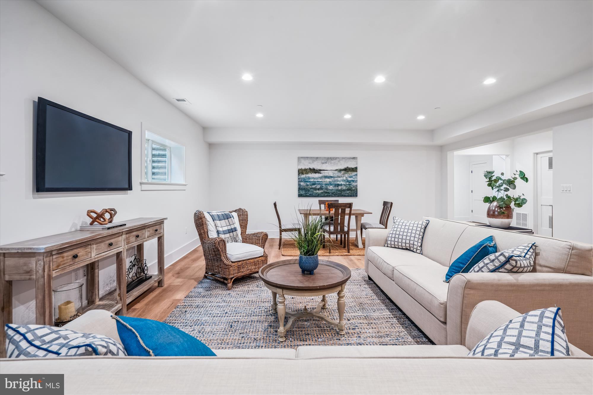 WEST CHEVY CHASE HEIGHTS - Residential