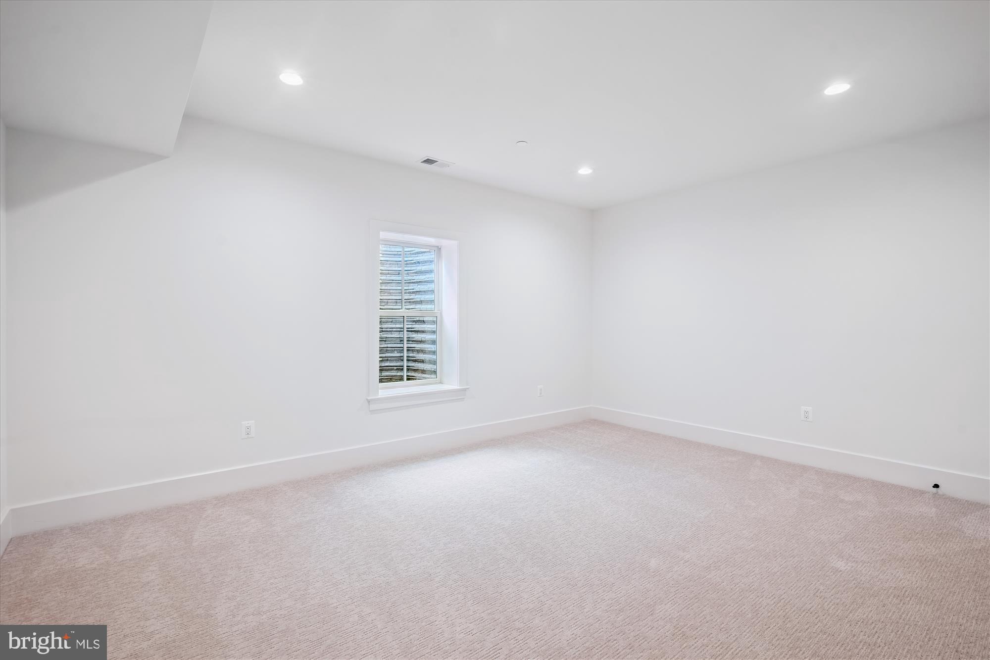 WEST CHEVY CHASE HEIGHTS - Residential