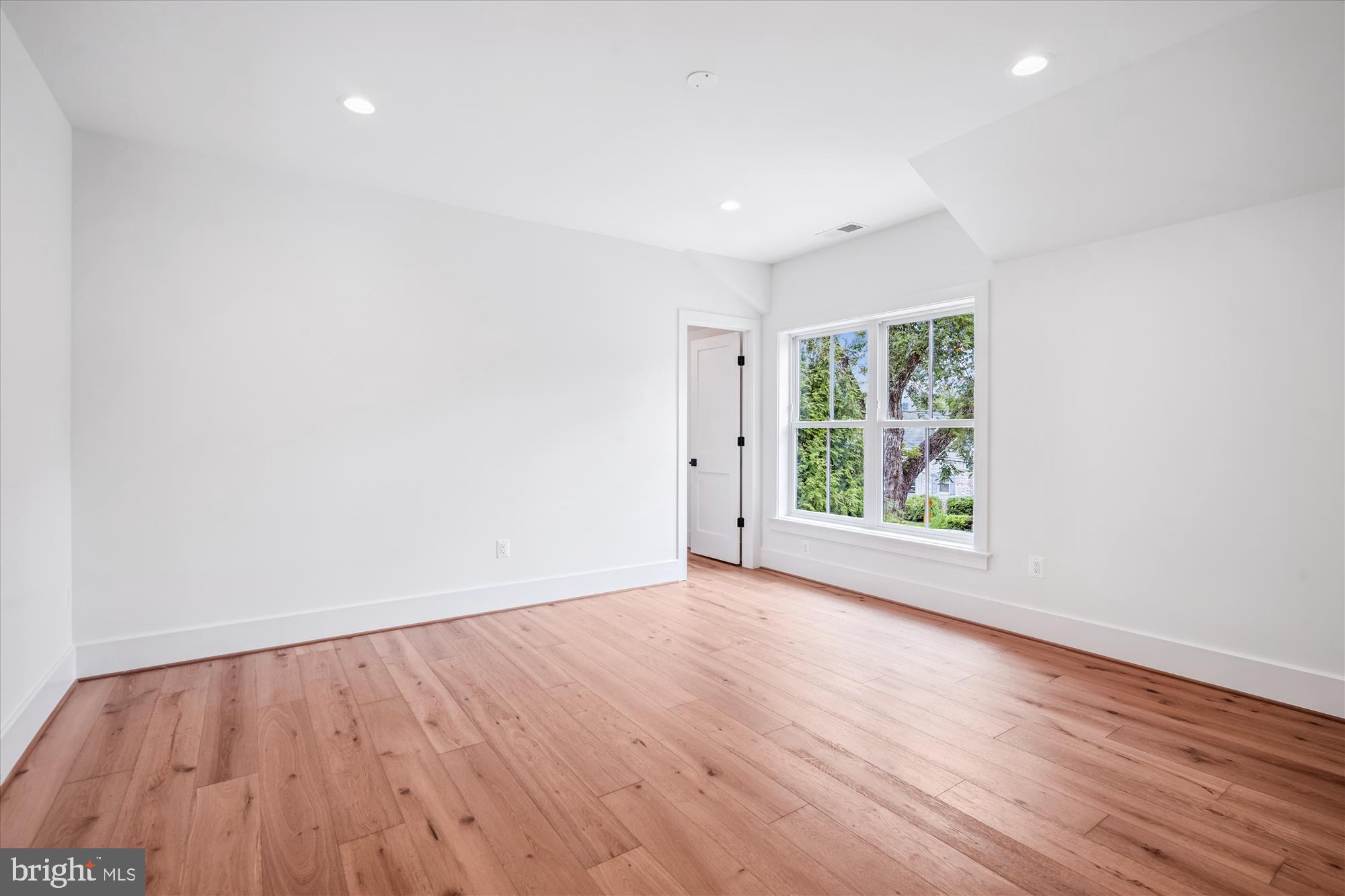 WEST CHEVY CHASE HEIGHTS - Residential