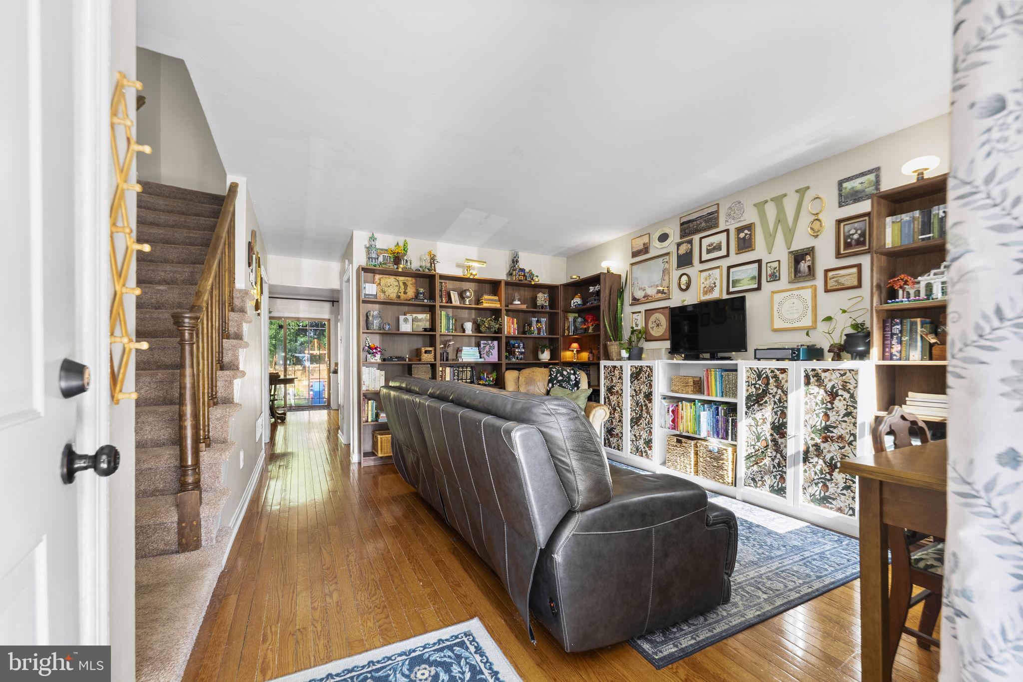 5427 JENMATT DRIVE