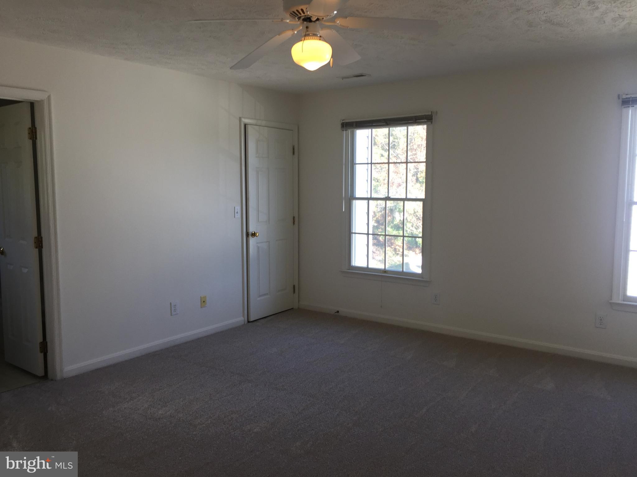 GREENBRIER - Residential Lease