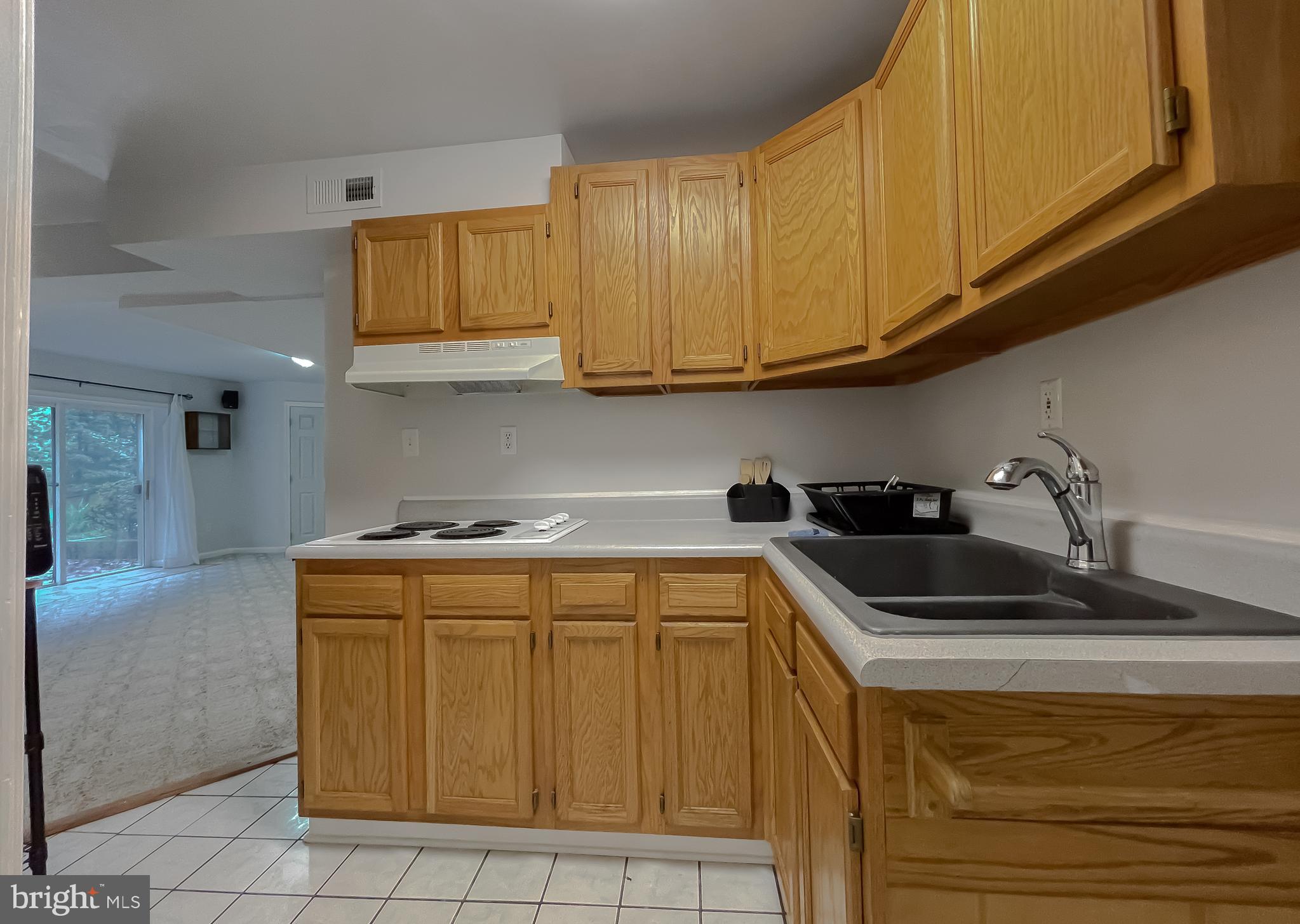 LONG BEACH HEIGHTS - Residential