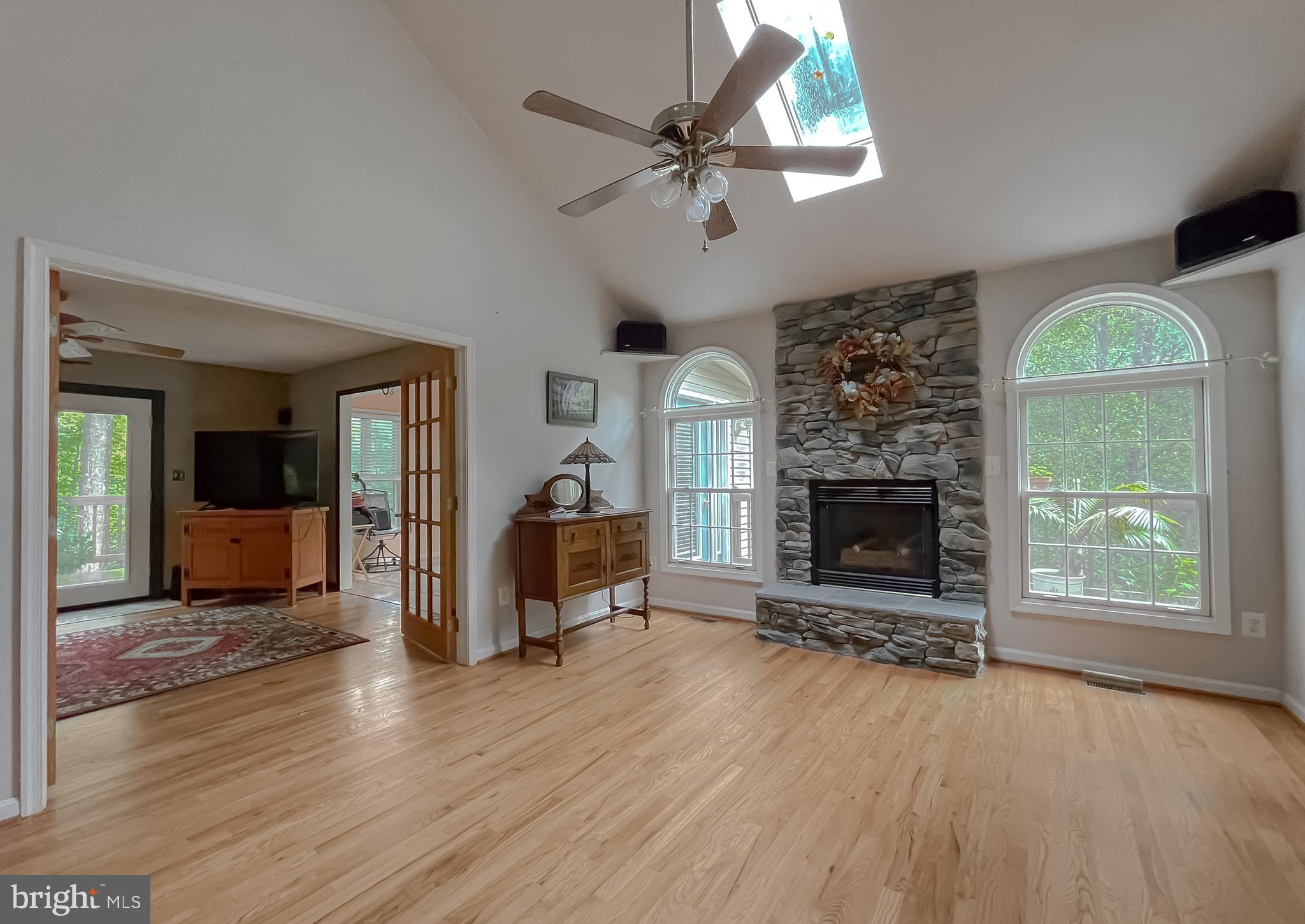 LONG BEACH HEIGHTS - Residential