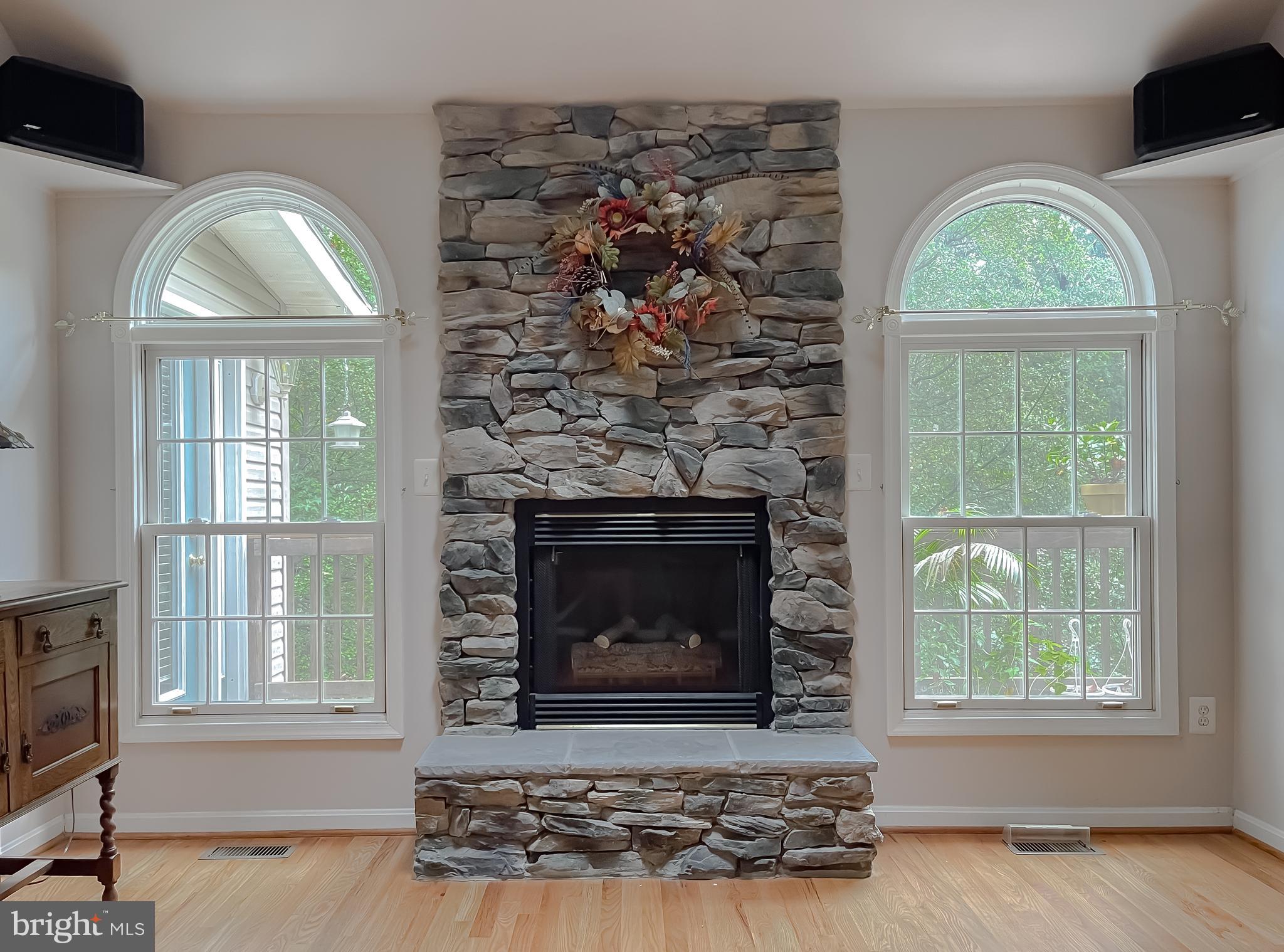 LONG BEACH HEIGHTS - Residential