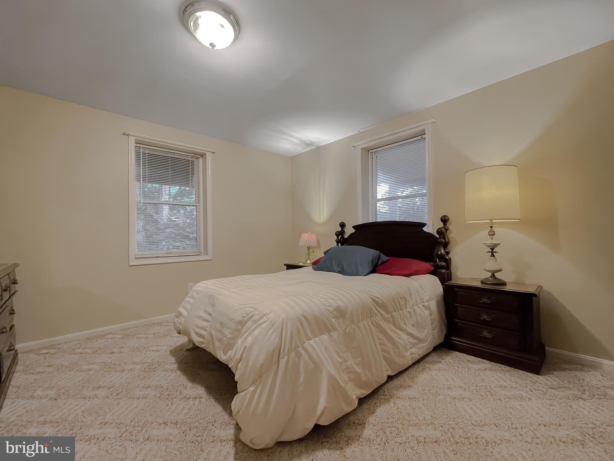 LONG BEACH HEIGHTS - Residential