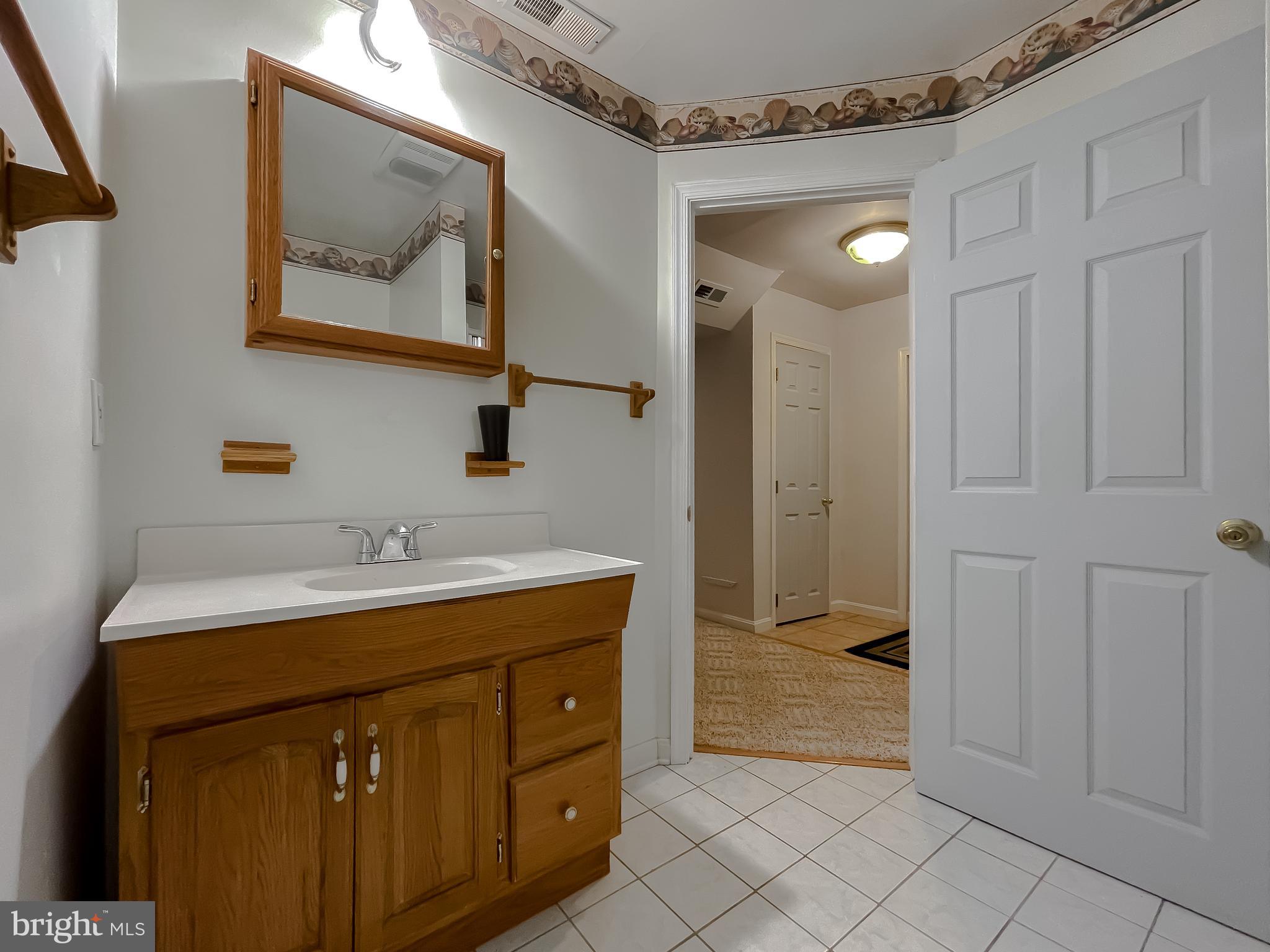 LONG BEACH HEIGHTS - Residential