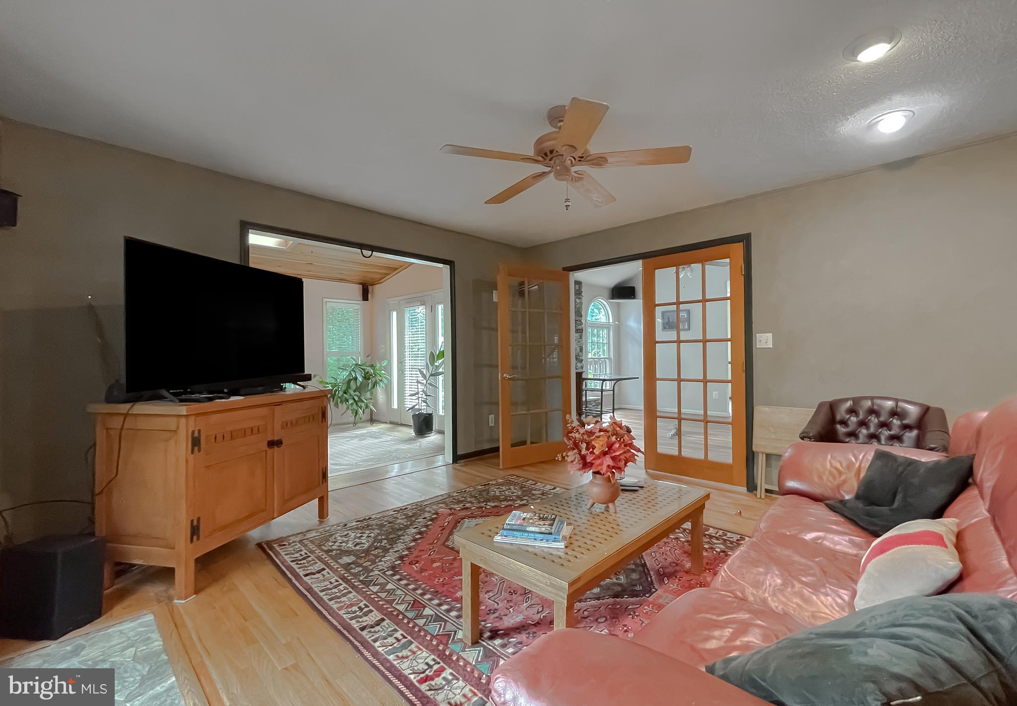 LONG BEACH HEIGHTS - Residential