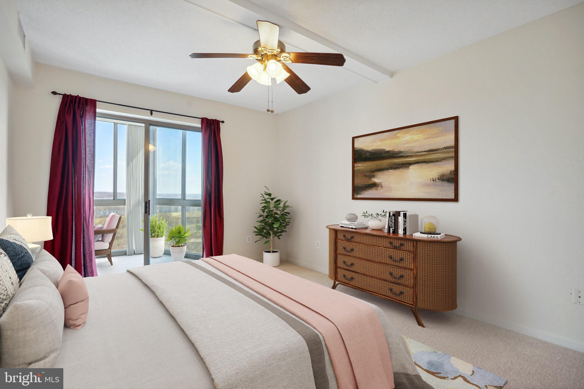 LANSDOWNE WOODS - Residential