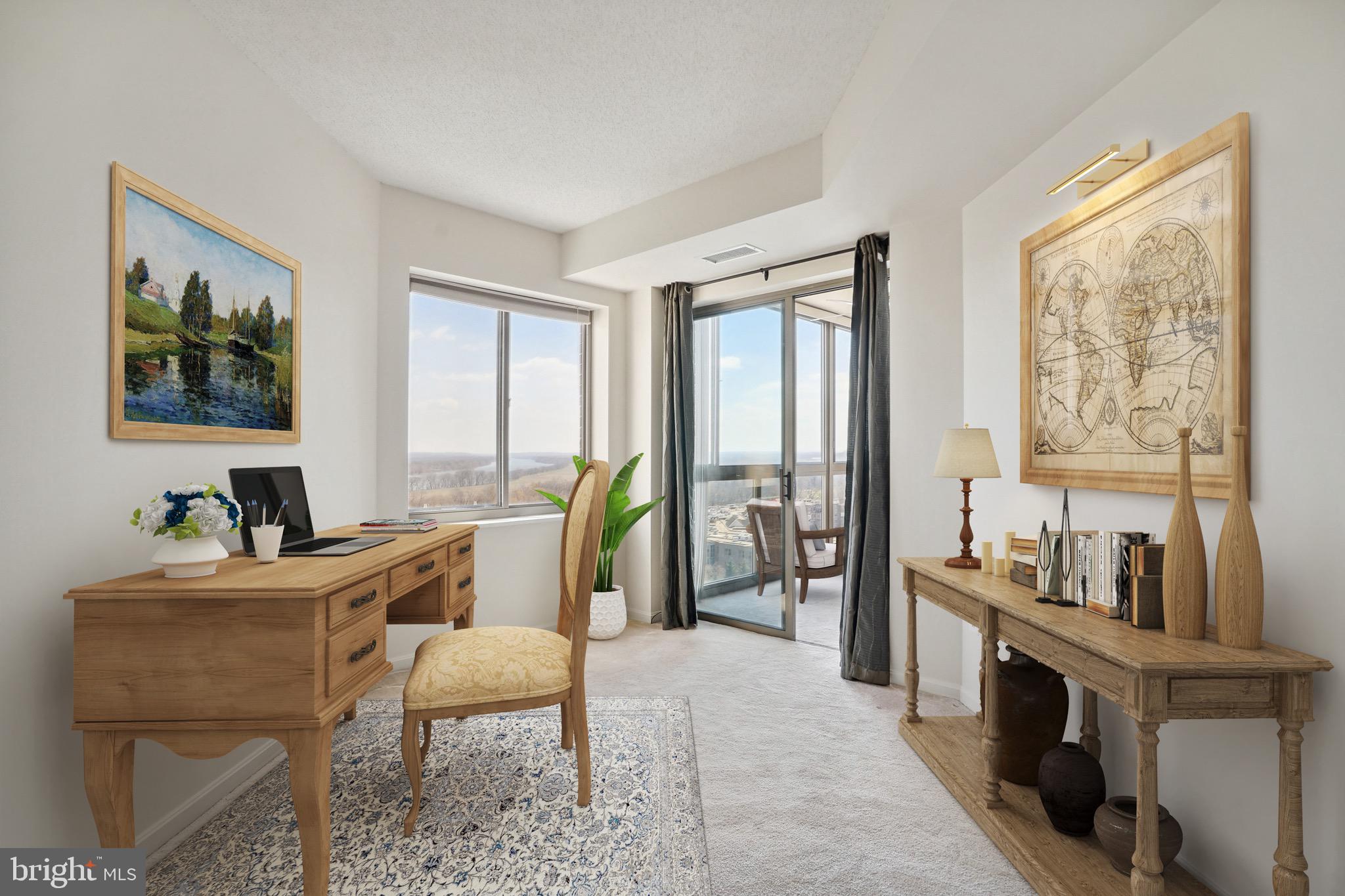 LANSDOWNE WOODS - Residential