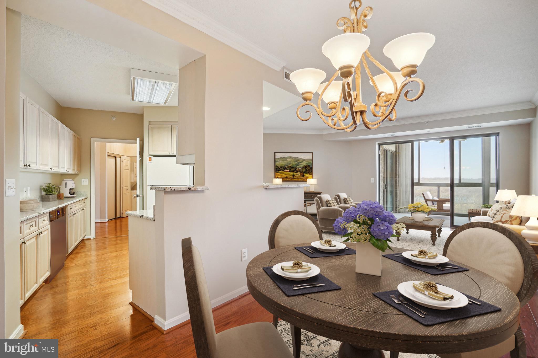 LANSDOWNE WOODS - Residential