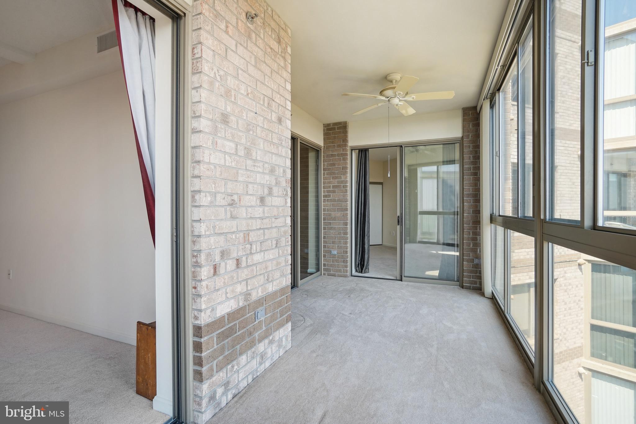 LANSDOWNE WOODS - Residential