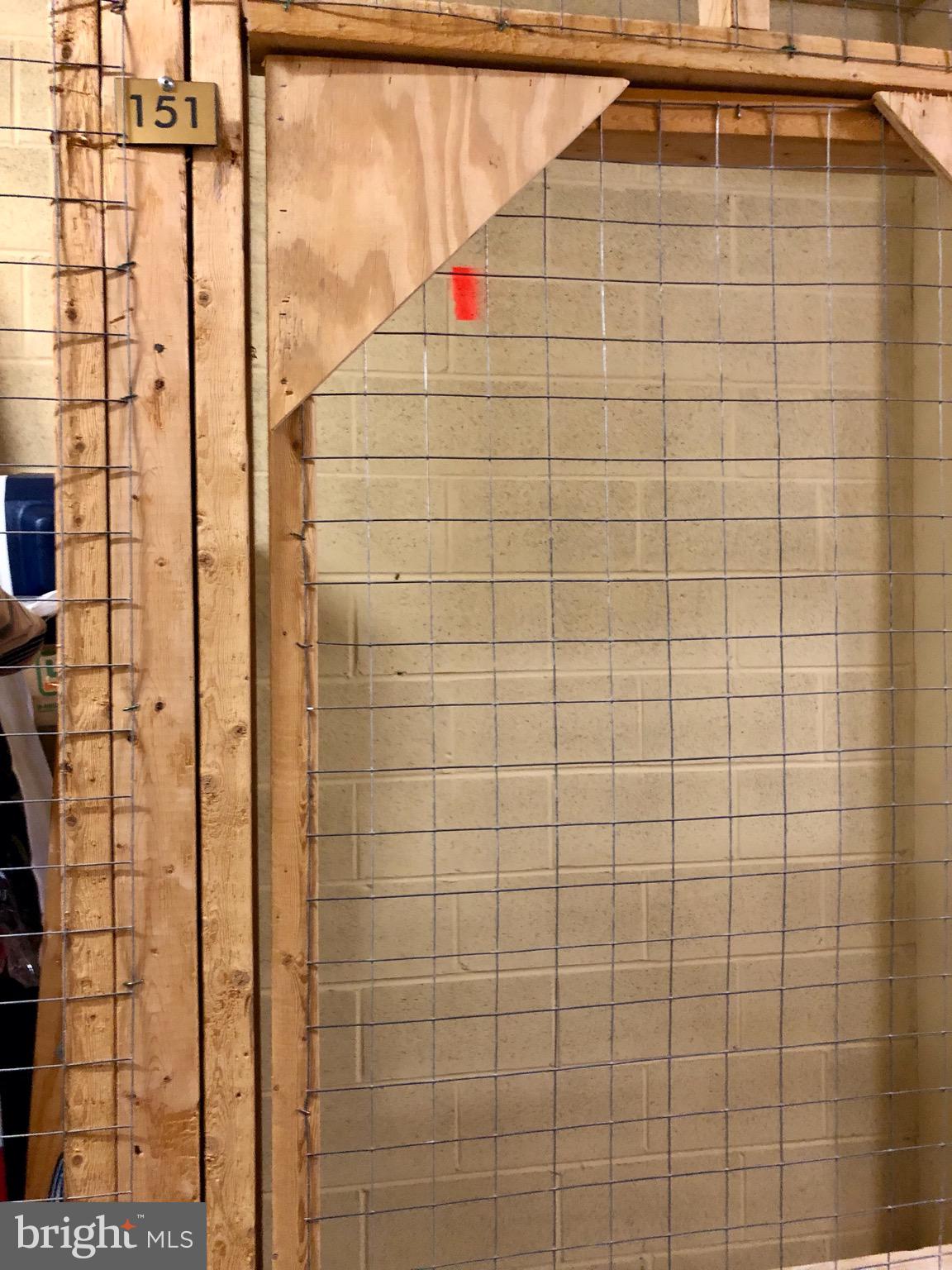 LANSDOWNE WOODS - Residential