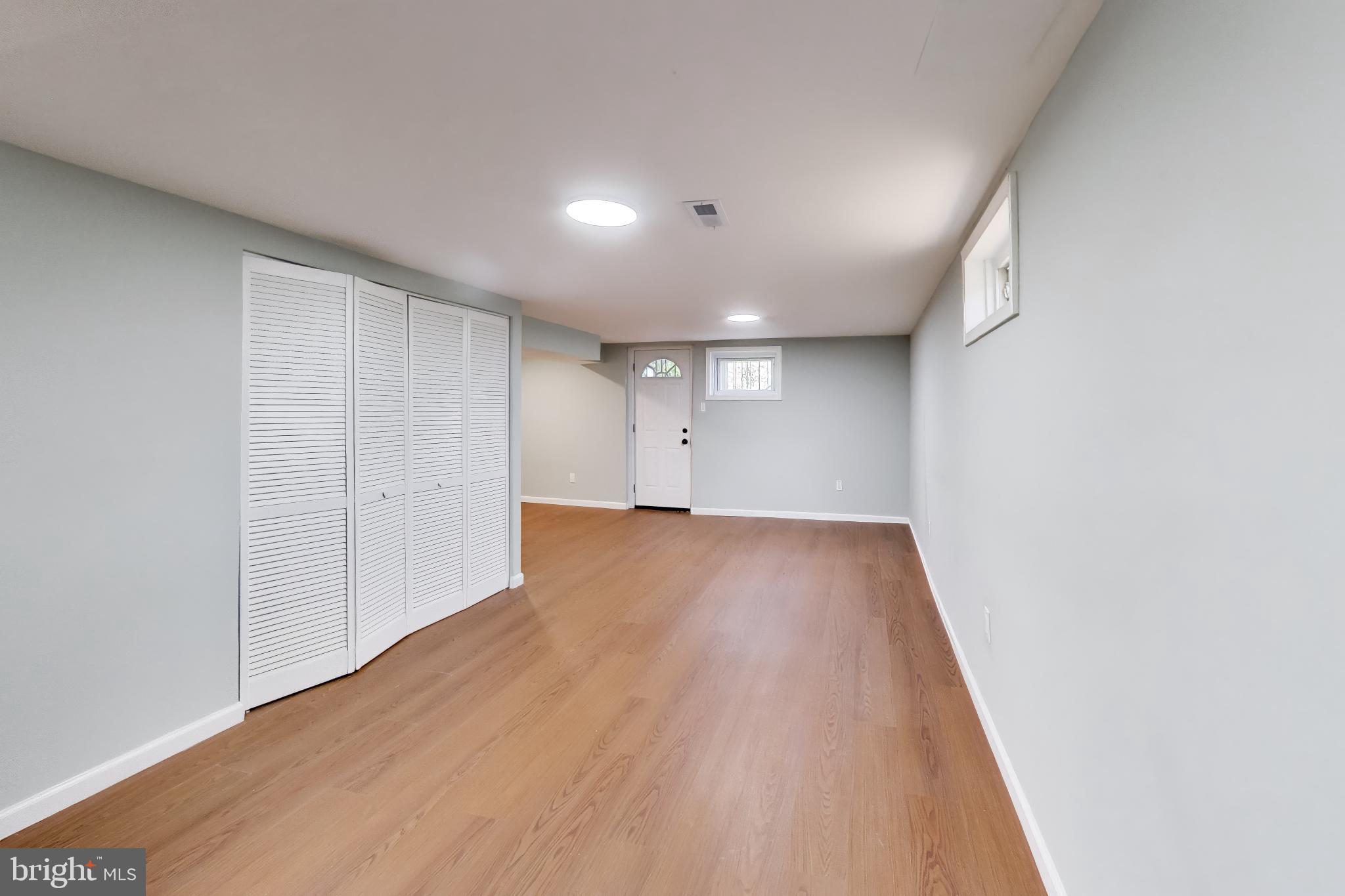 GLASSMANOR - Residential