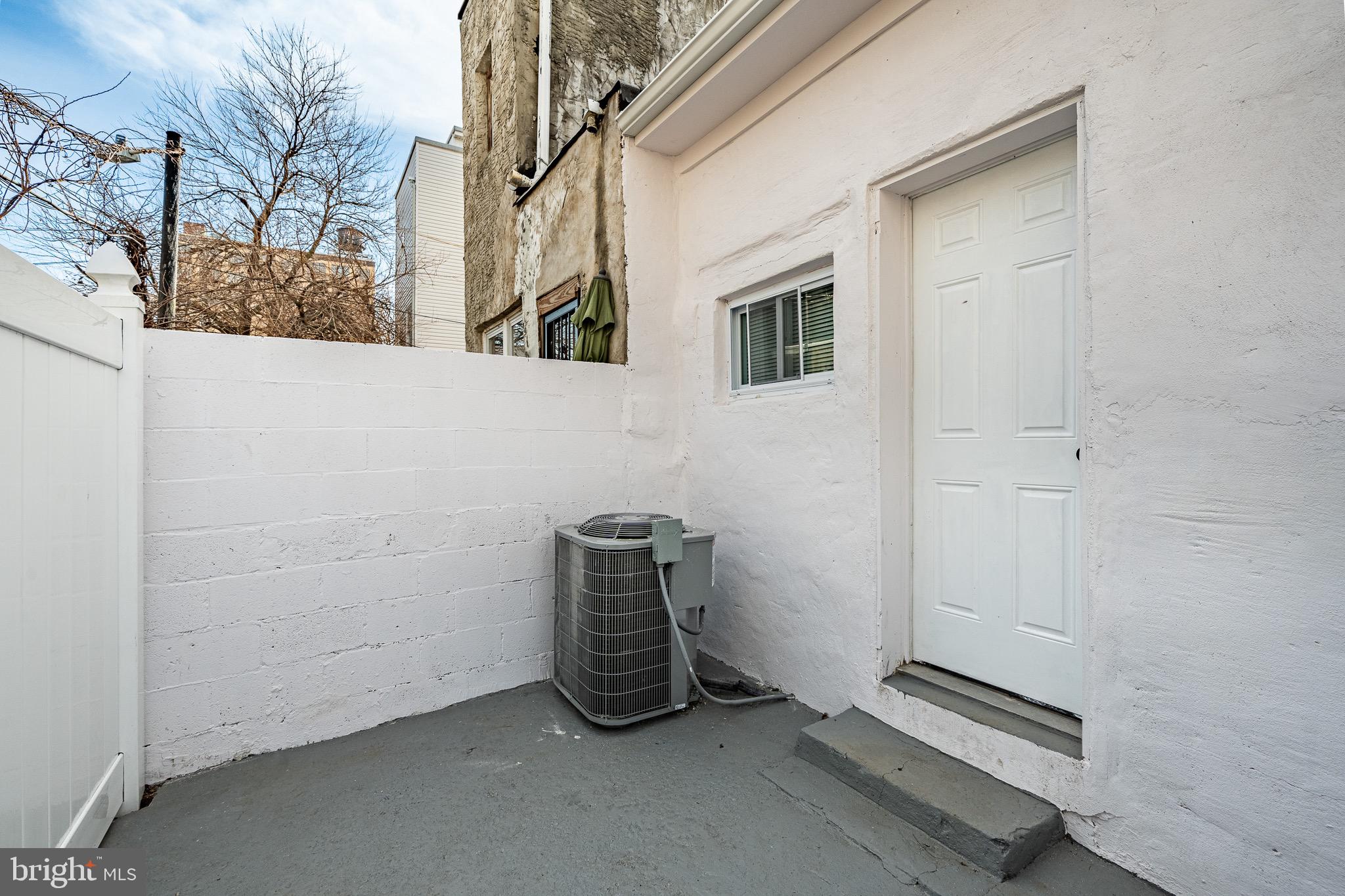 NORRIS SQUARE - Residential