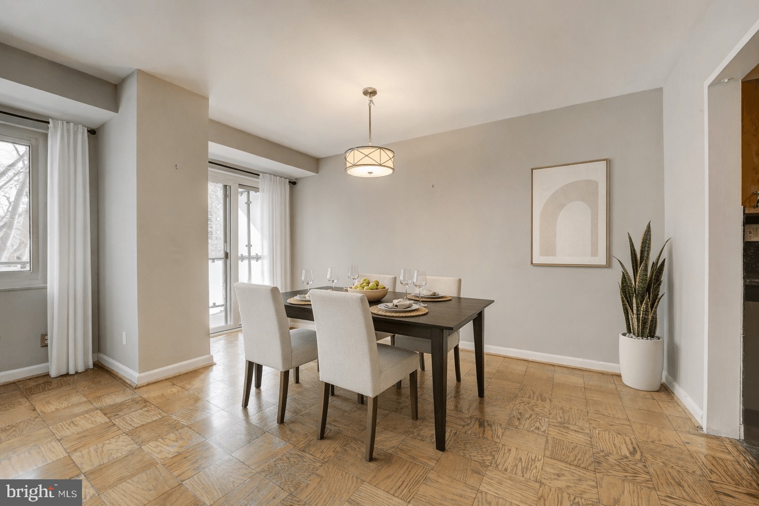 4201 CATHEDRAL AVENUE NW 321W