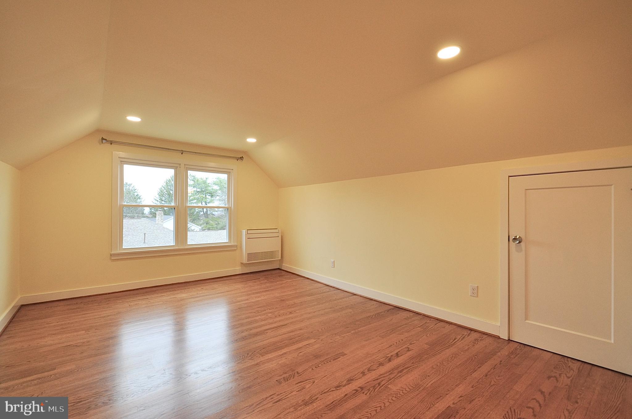 PINE GROVE MILLS - Residential