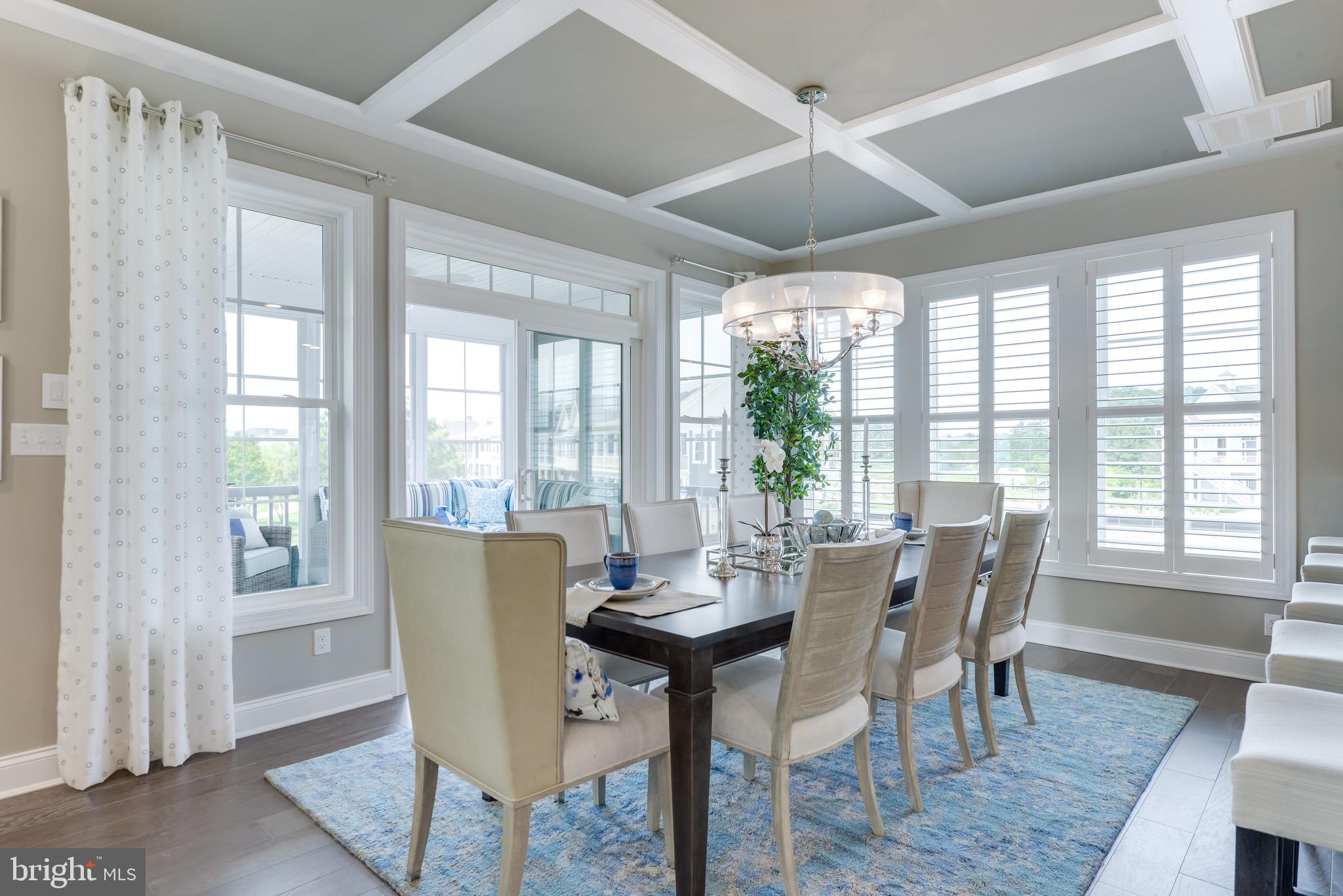 WATERVIEW ON LOVE CREEK - Residential