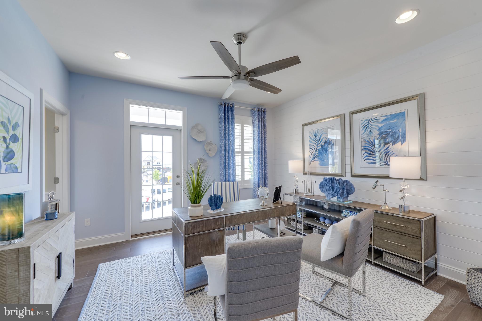 WATERVIEW ON LOVE CREEK - Residential