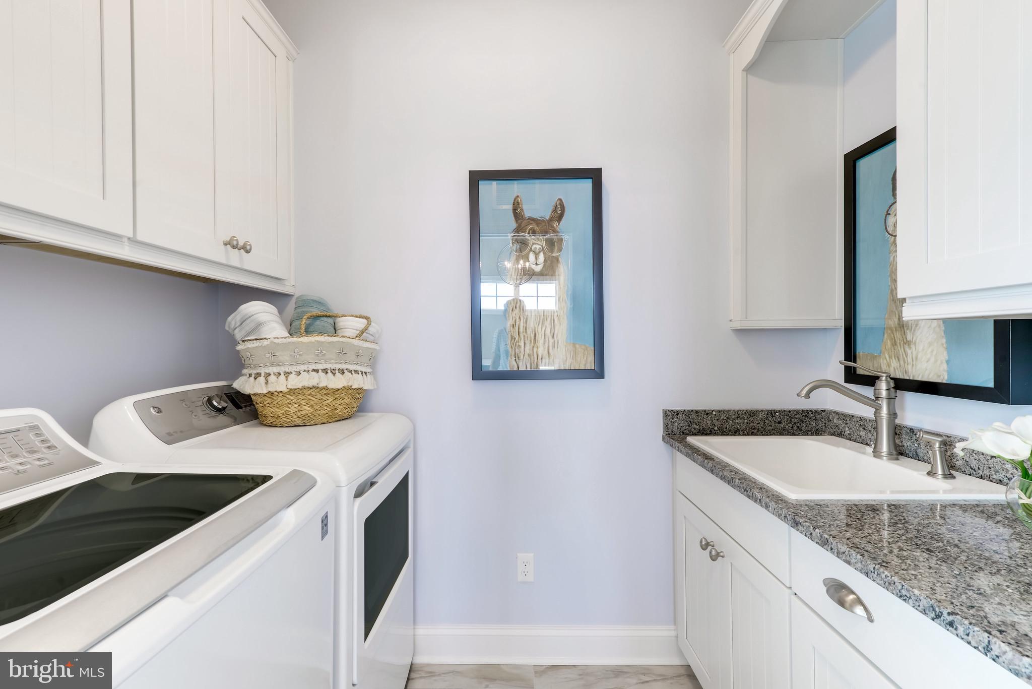 WATERVIEW ON LOVE CREEK - Residential