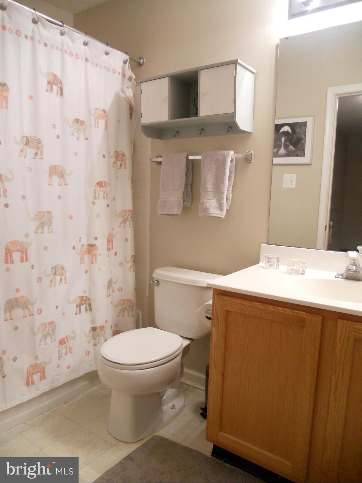 EATON SQUARE - Residential Lease