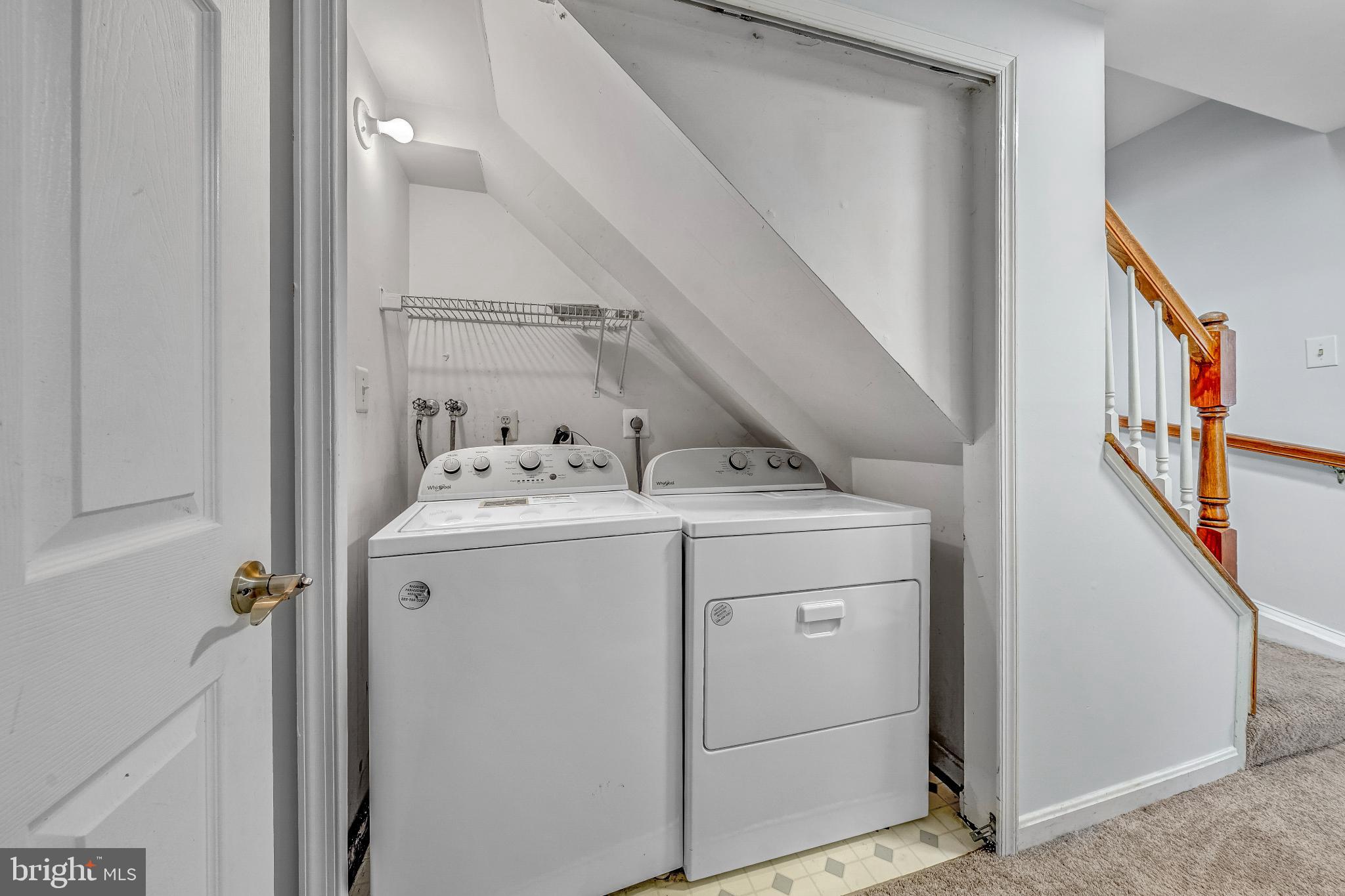 GREEN TRAILS - Residential Lease