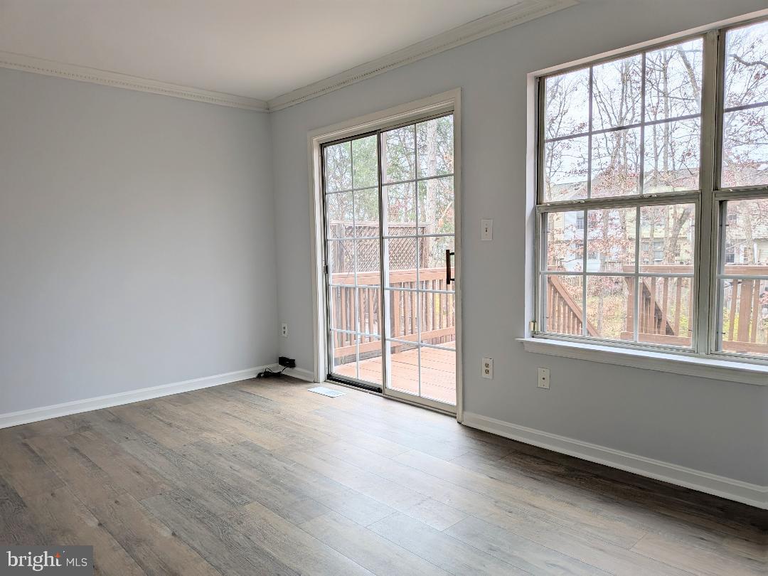 GREEN TRAILS - Residential Lease