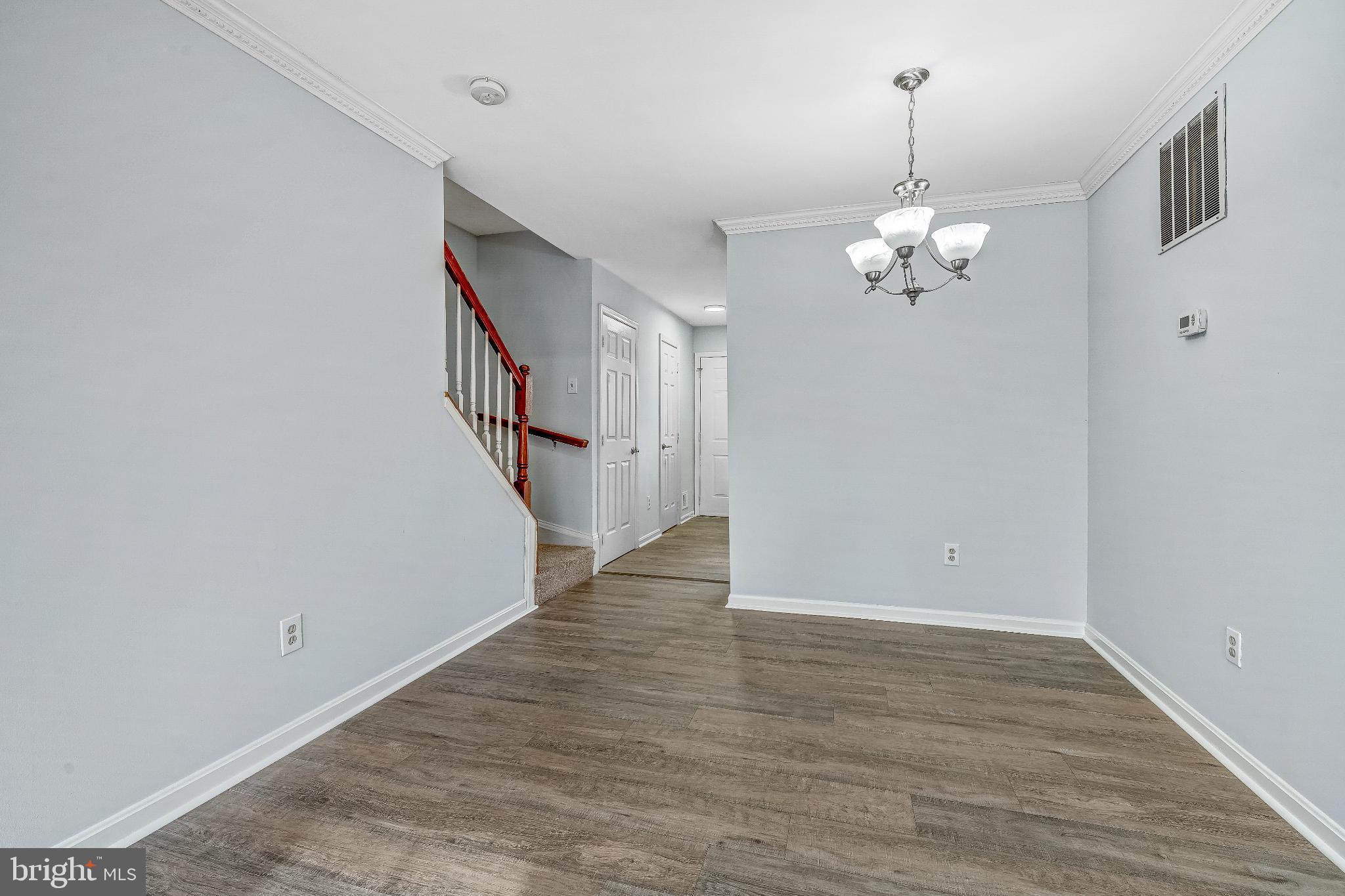 GREEN TRAILS - Residential Lease