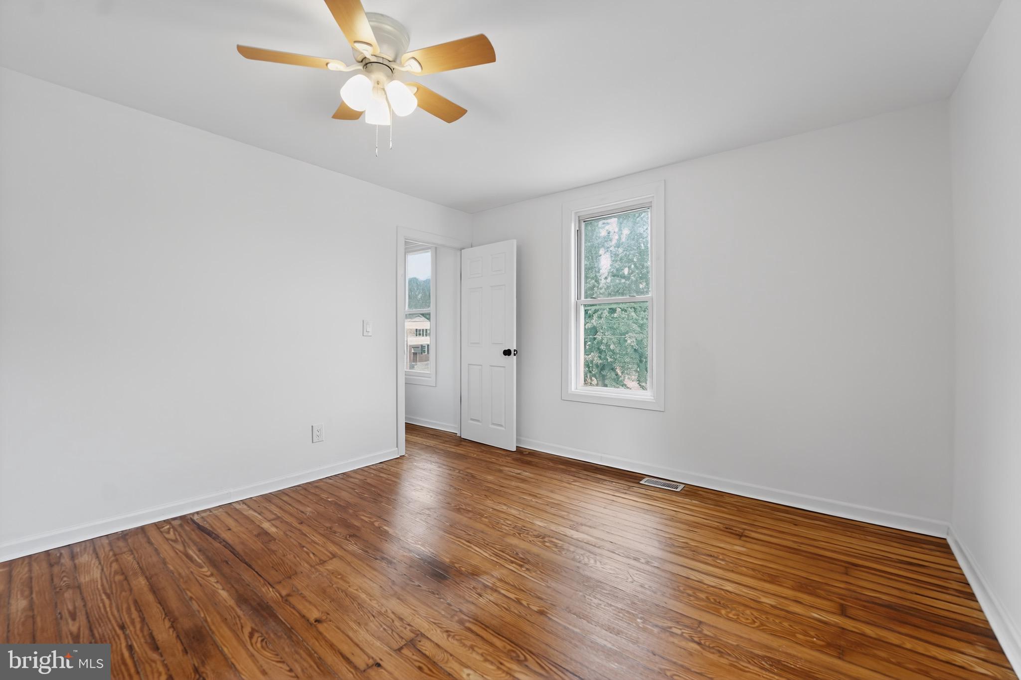 FRANKFORD - Residential