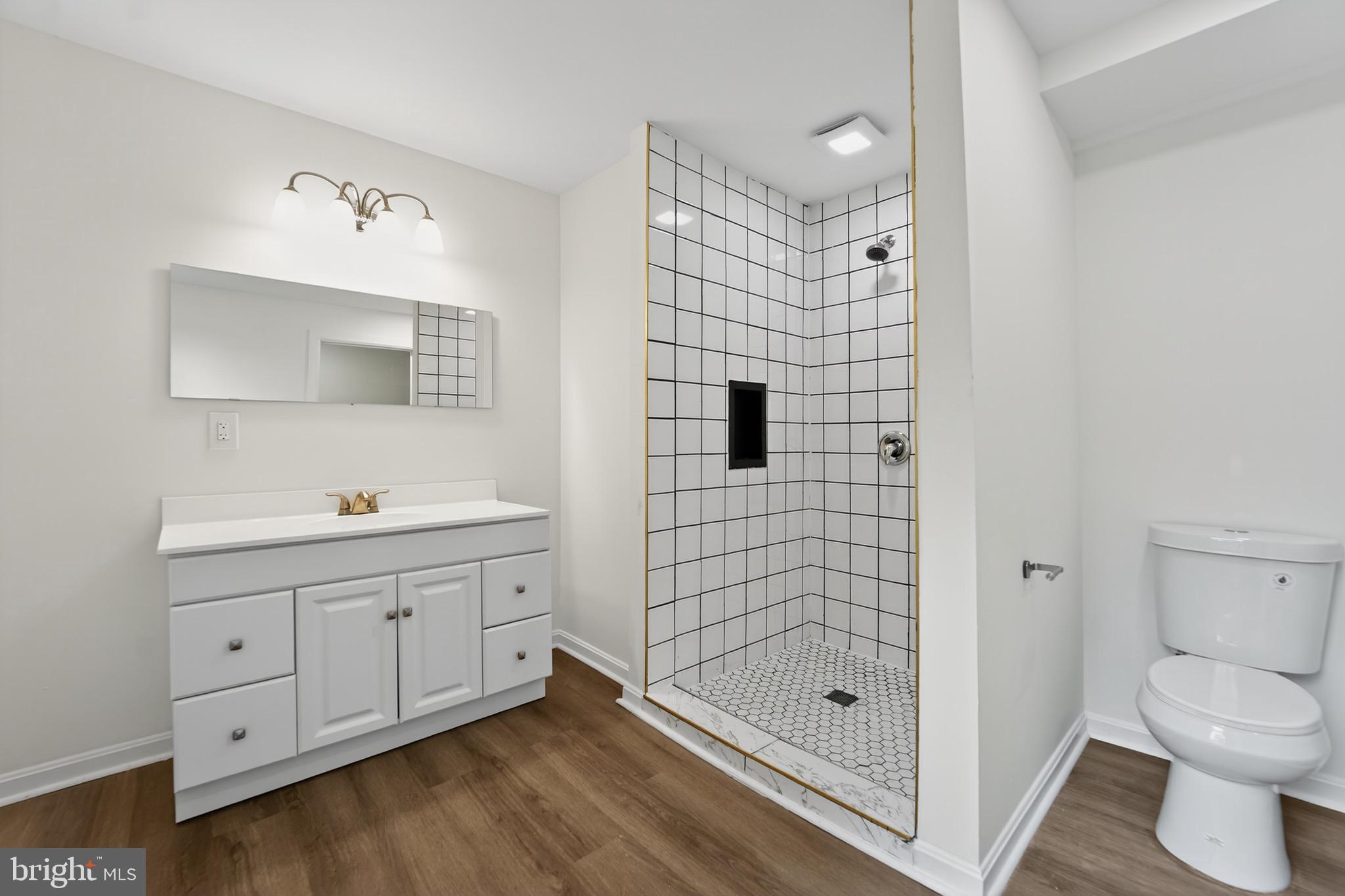 FRANKFORD - Residential