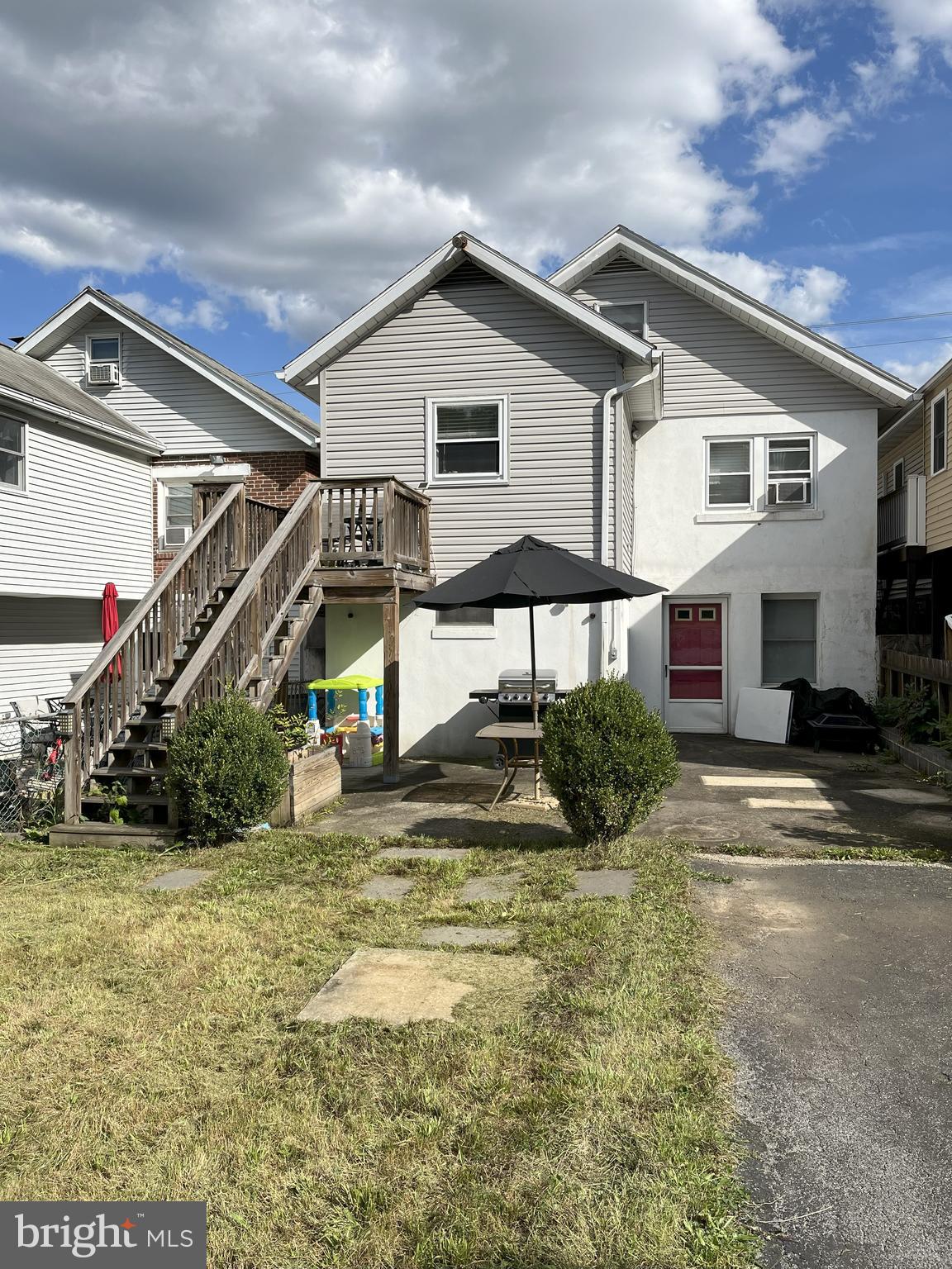 119 SCHAEFFER STREET