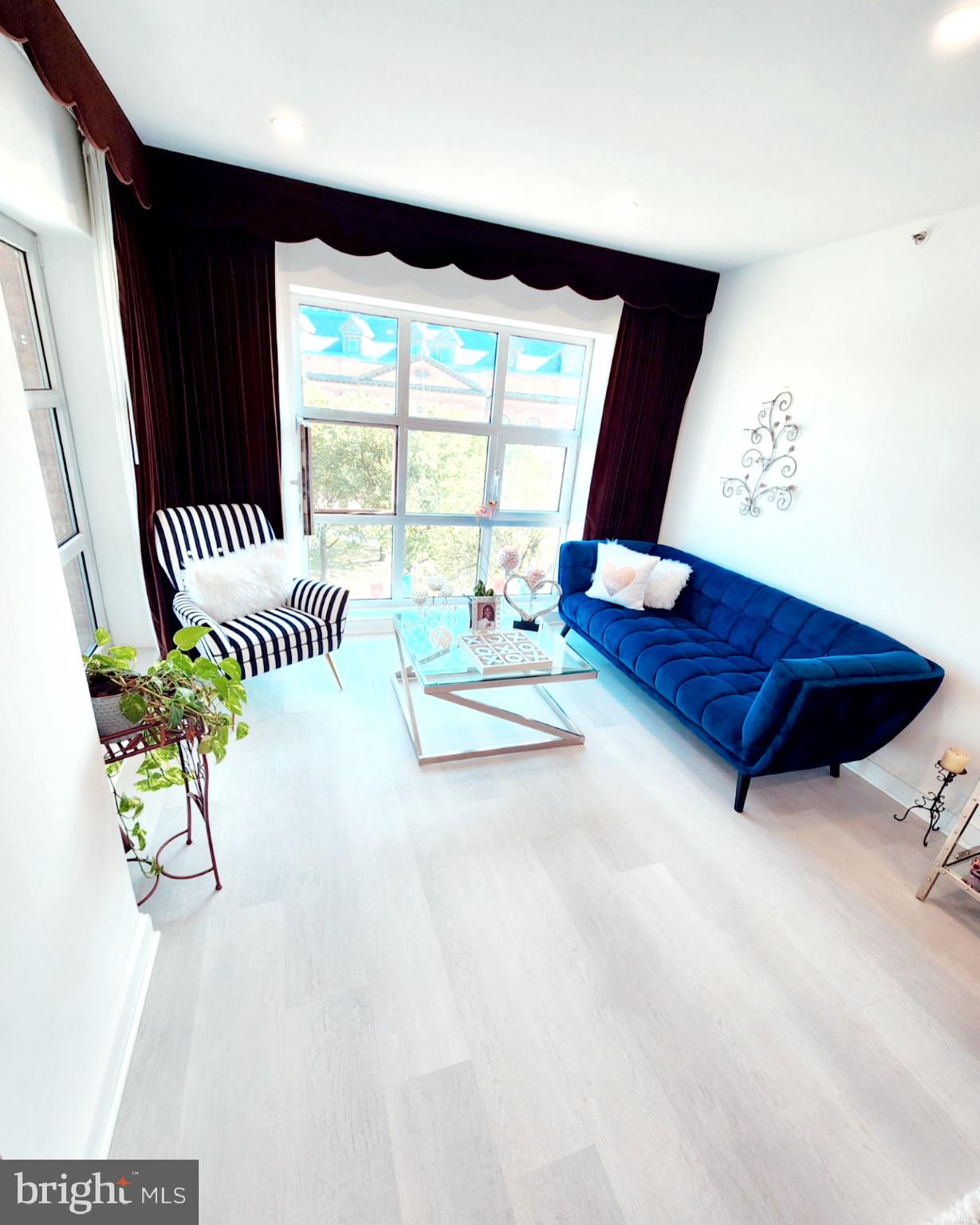 SCARLETT PLACE - Residential