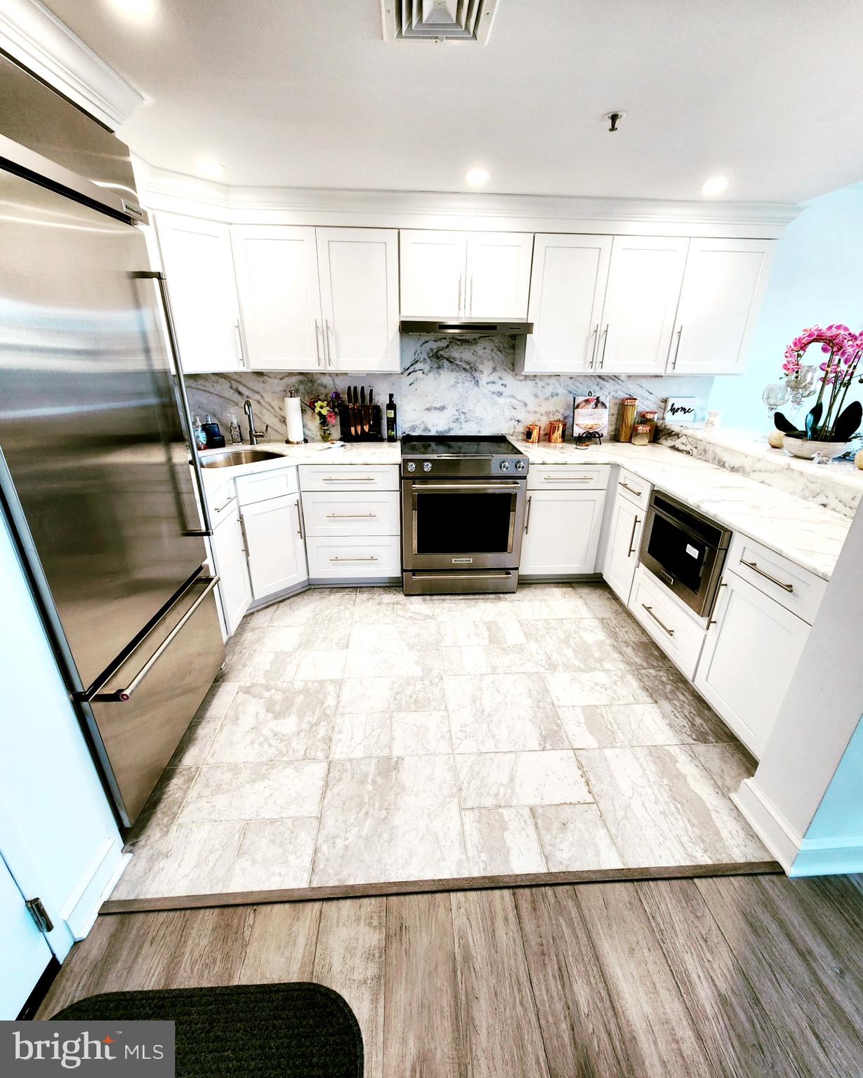 SCARLETT PLACE - Residential