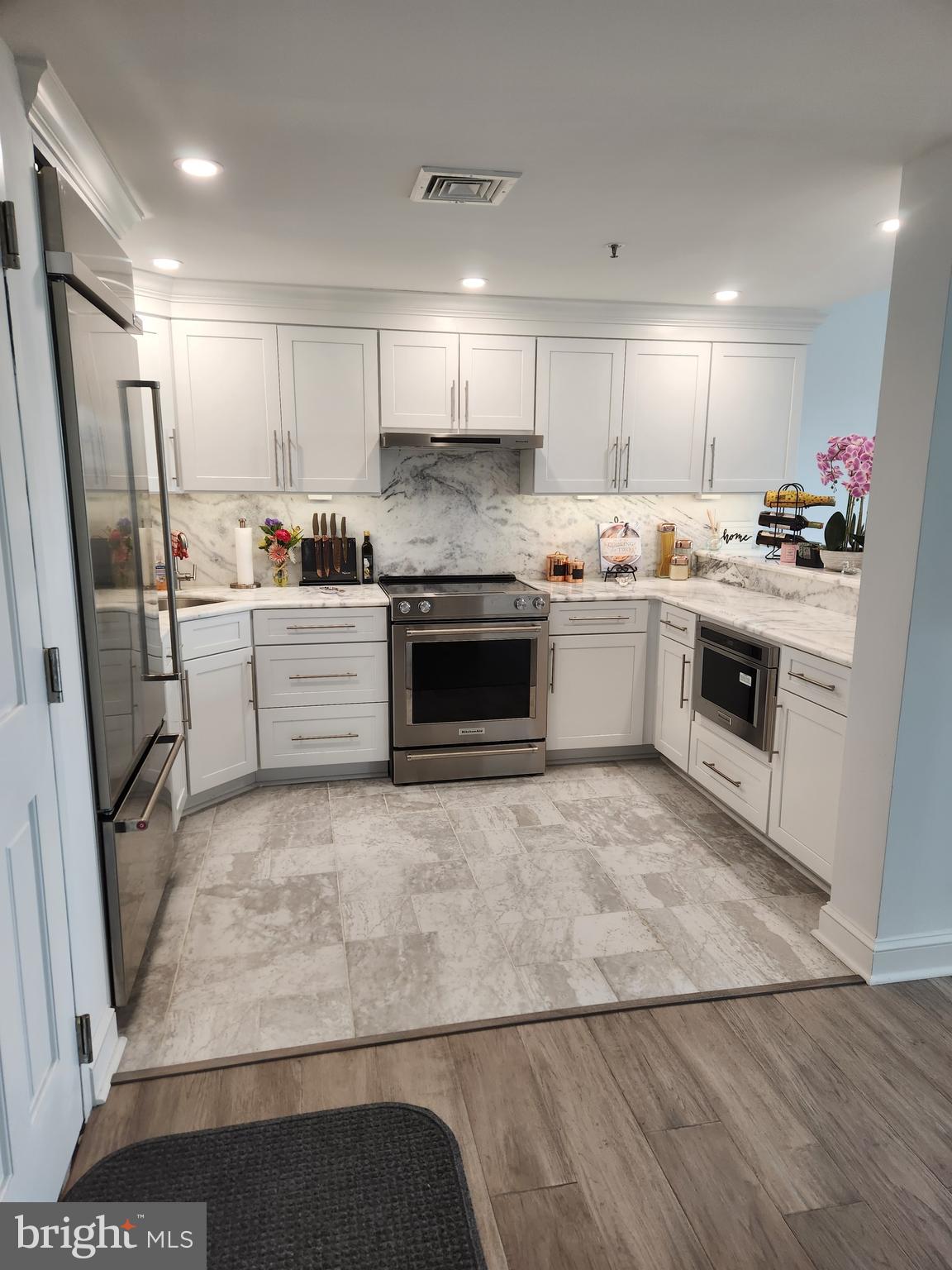 SCARLETT PLACE - Residential