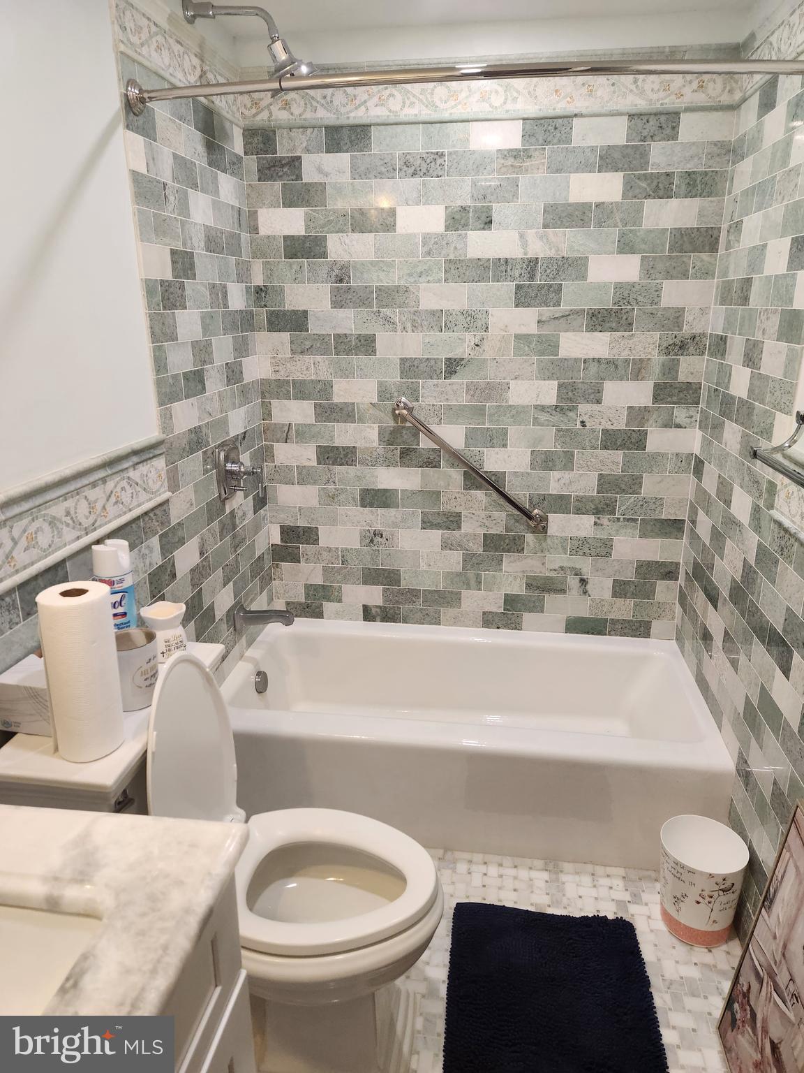 SCARLETT PLACE - Residential