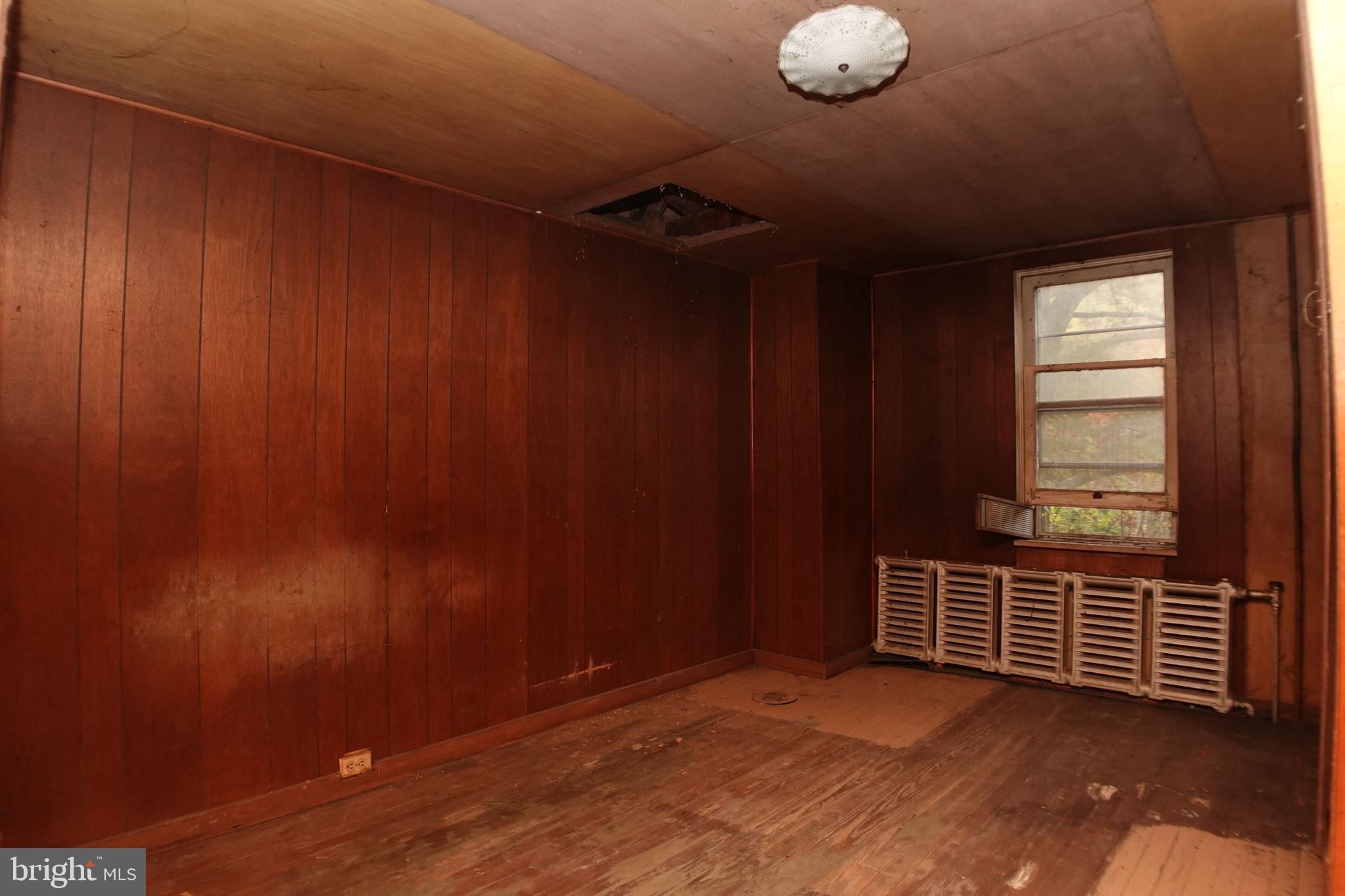 TREVORTON - Residential