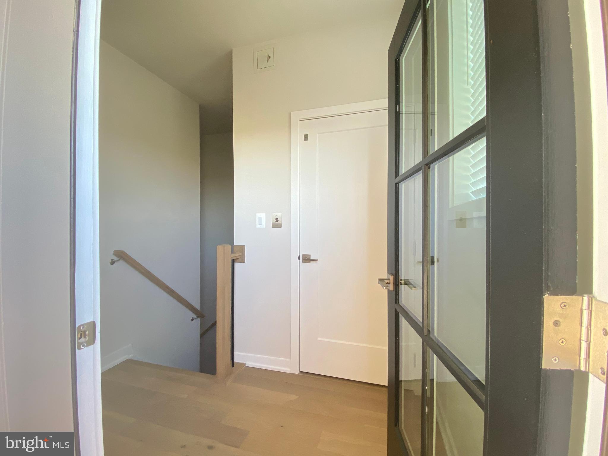 METRO WALK AT MOOREFIELD STATION - Residential Lease