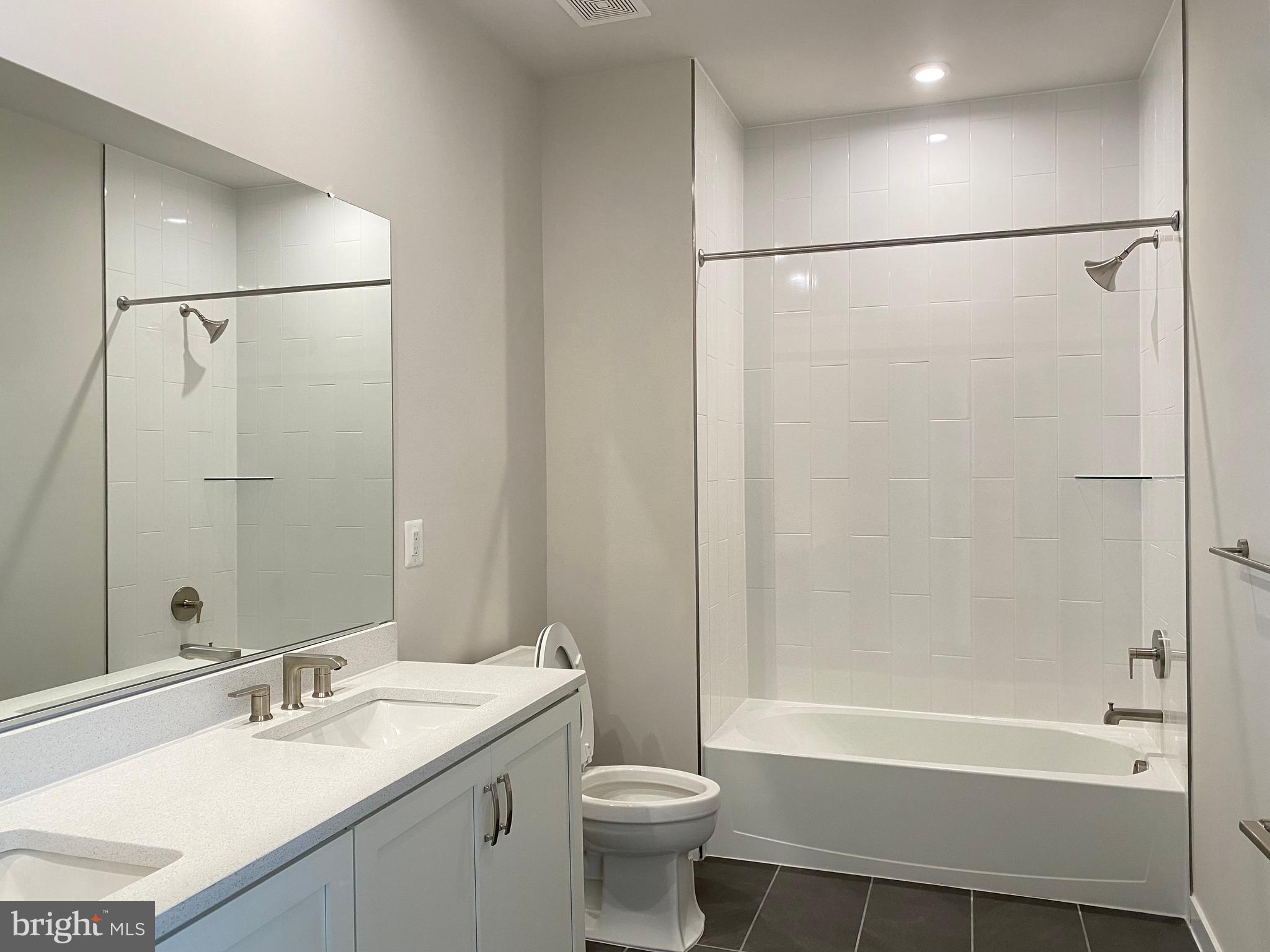 METRO WALK AT MOOREFIELD STATION - Residential Lease