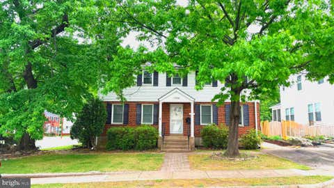 Homes For Rent - 1005 N Lebanon Street<br/> ARLINGTON, VA 22205