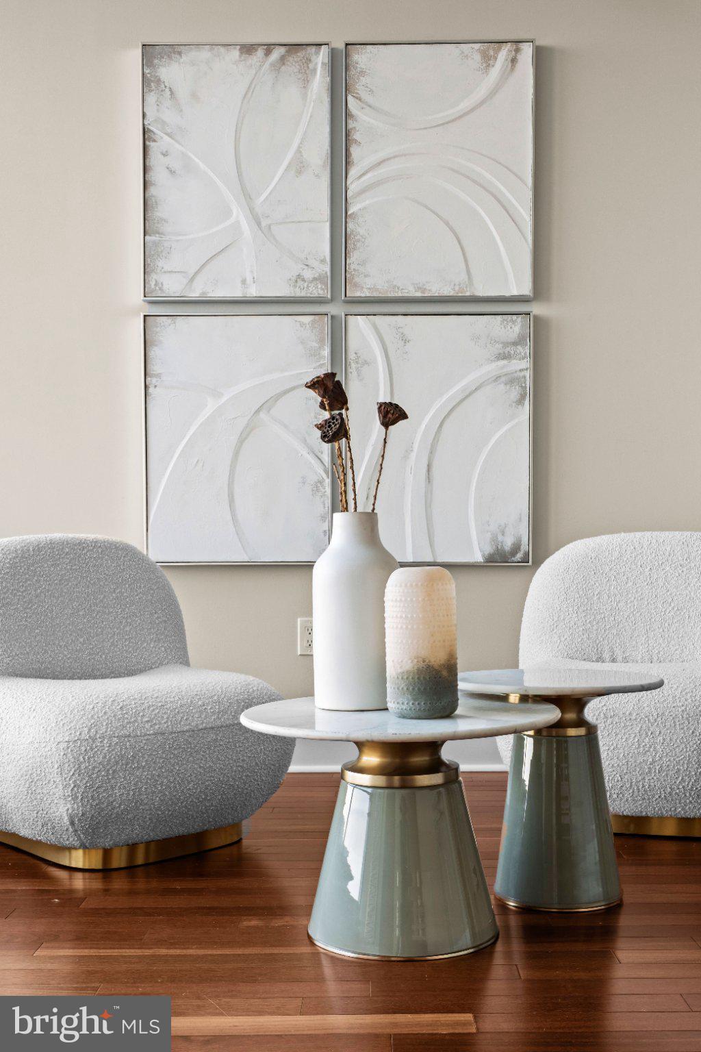 AVENUE OF THE ARTS - Residential