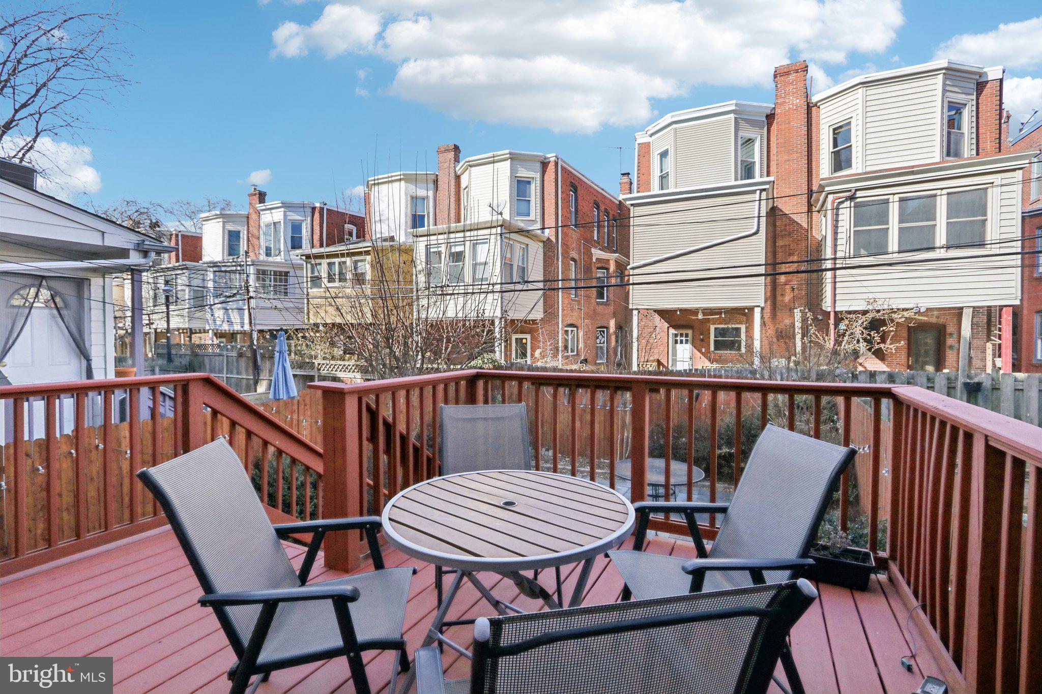 SPRUCE HILL - Residential