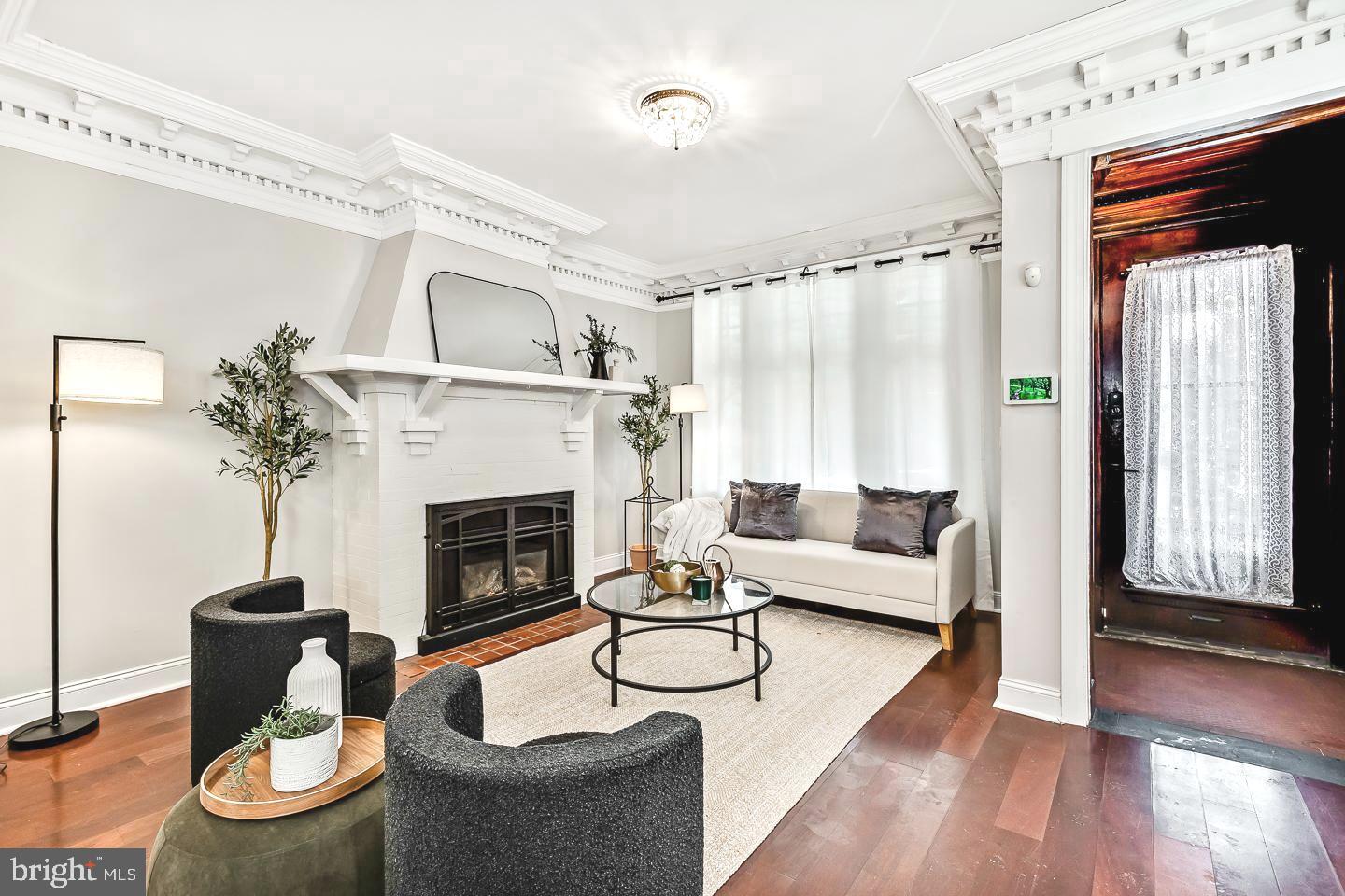 SPRUCE HILL - Residential