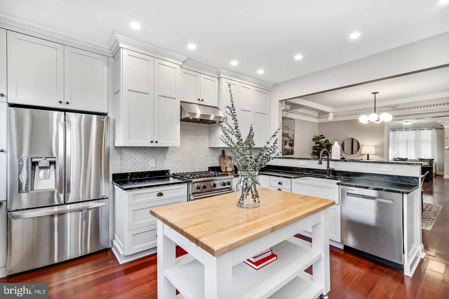 SPRUCE HILL - Residential