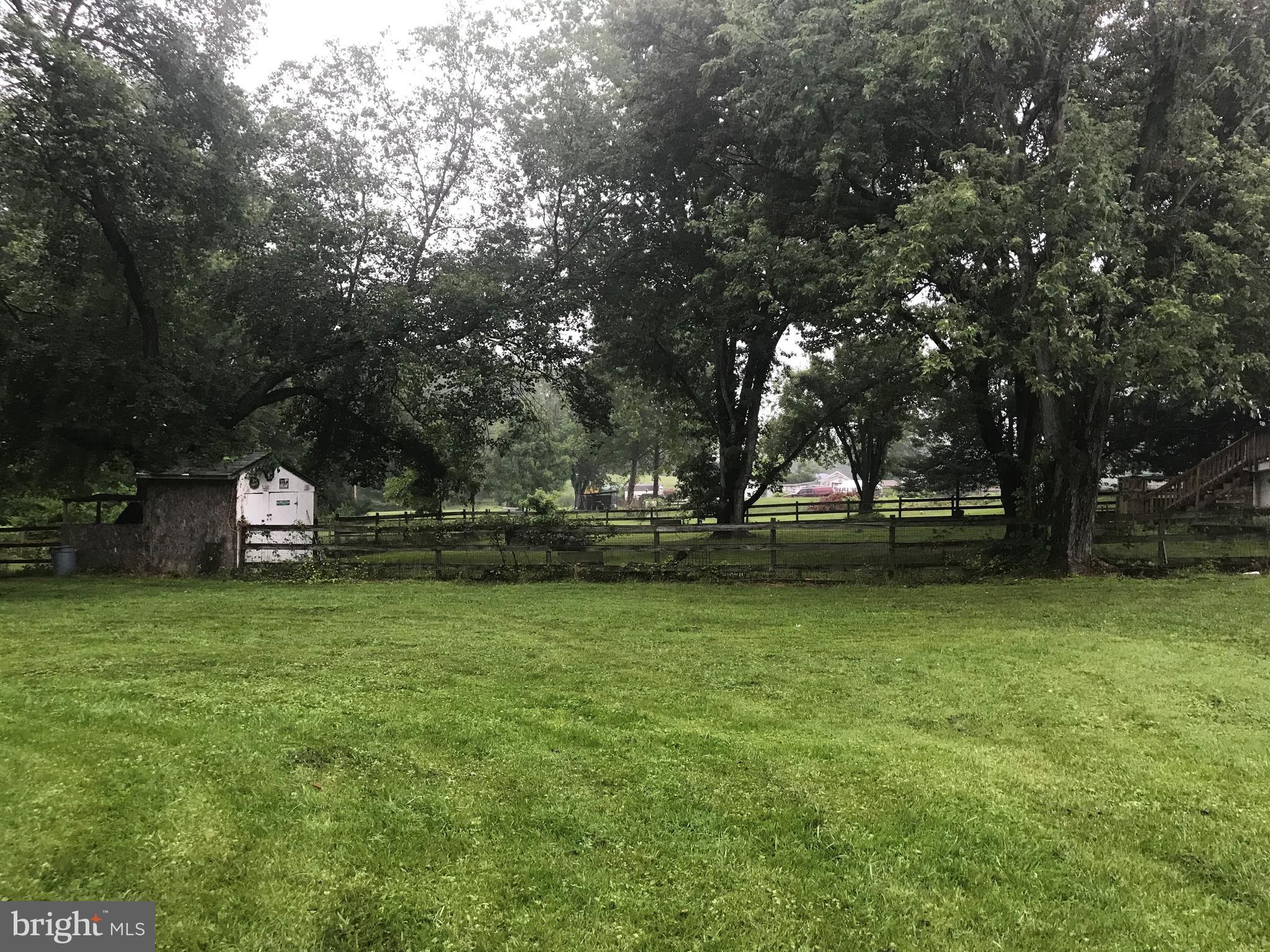 ABERDEEN HILLS - Residential