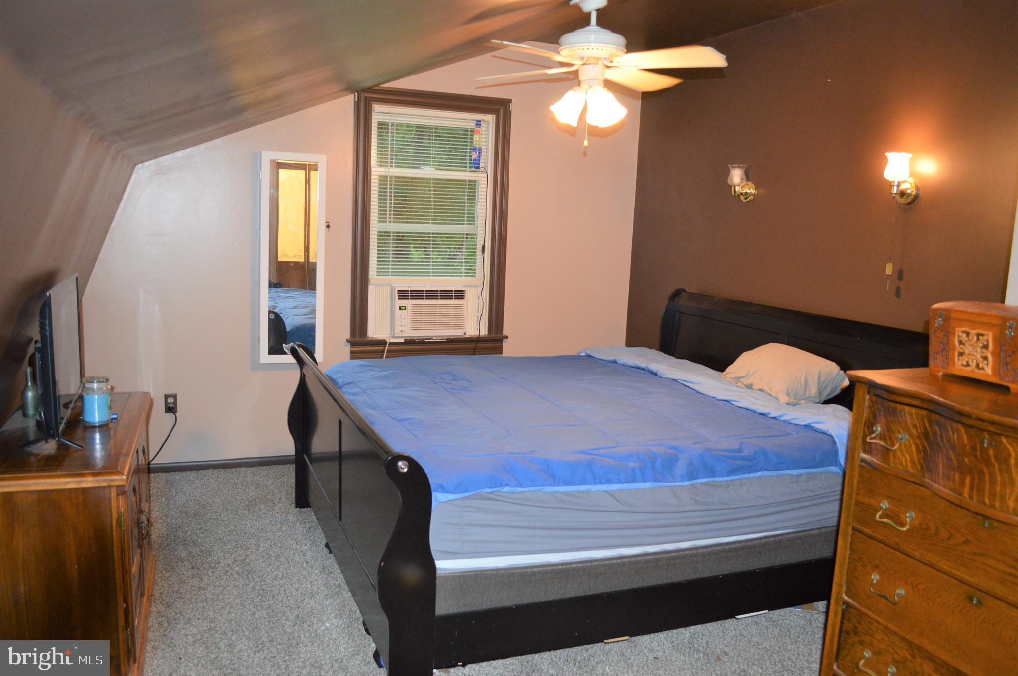 ABERDEEN HILLS - Residential