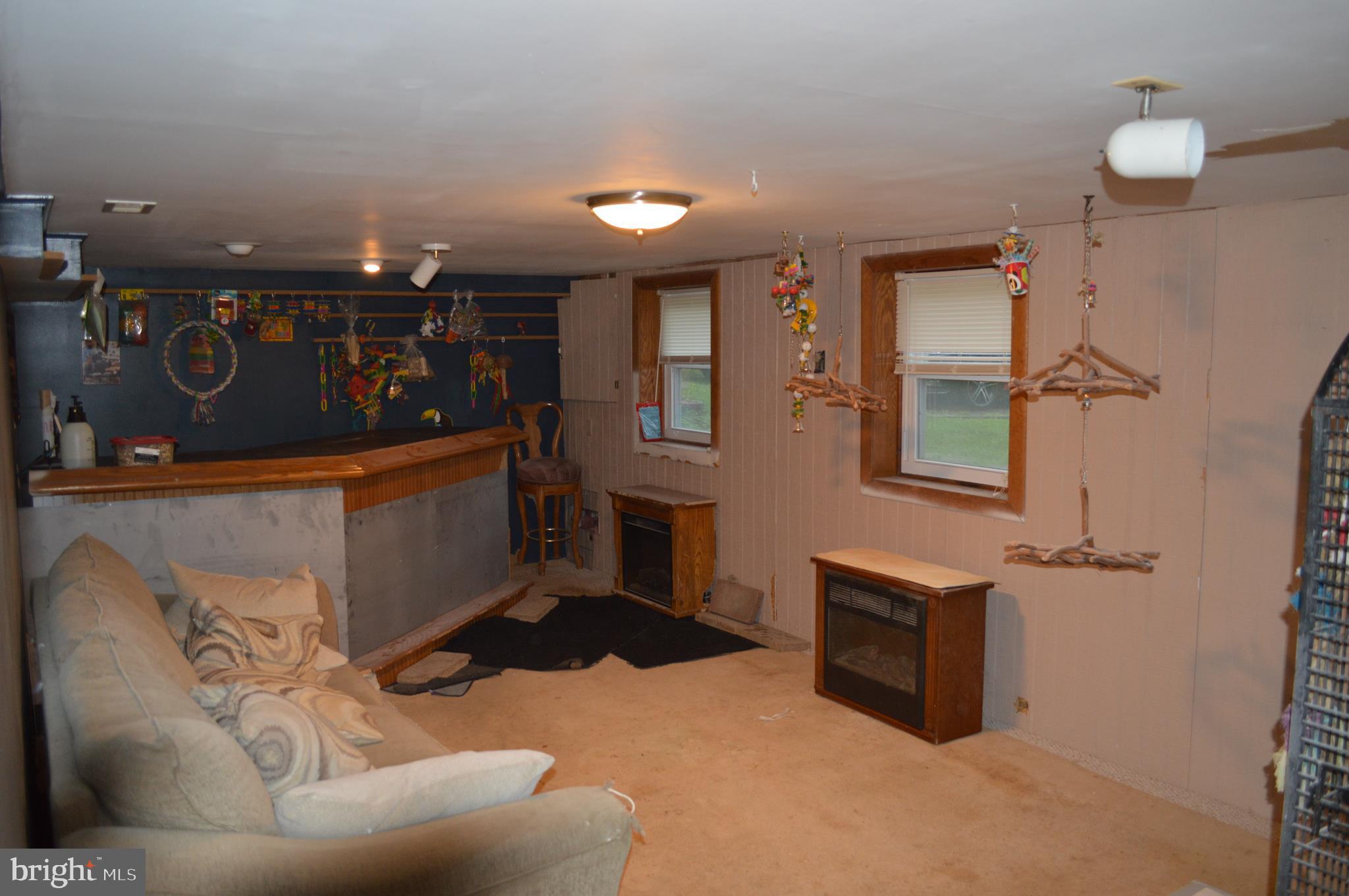 ABERDEEN HILLS - Residential