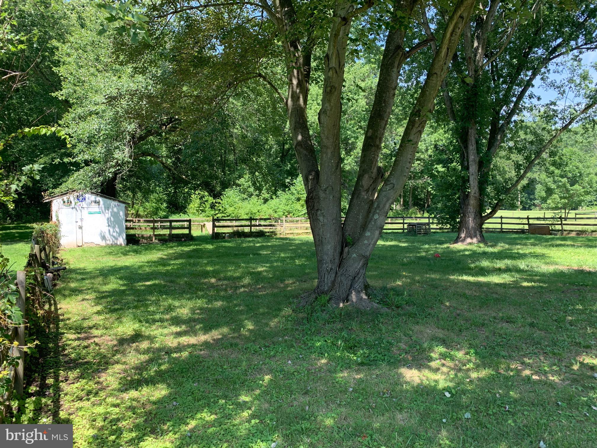 ABERDEEN HILLS - Residential