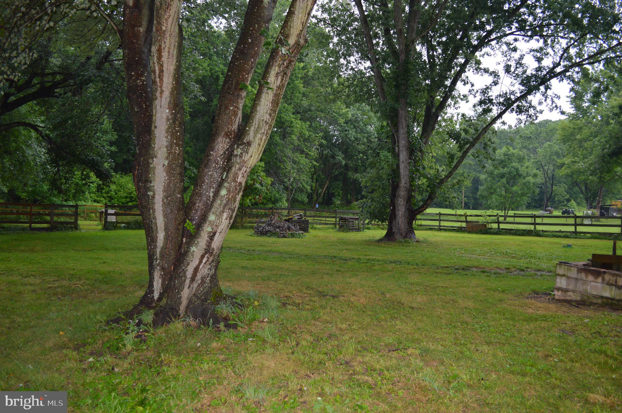 ABERDEEN HILLS - Residential