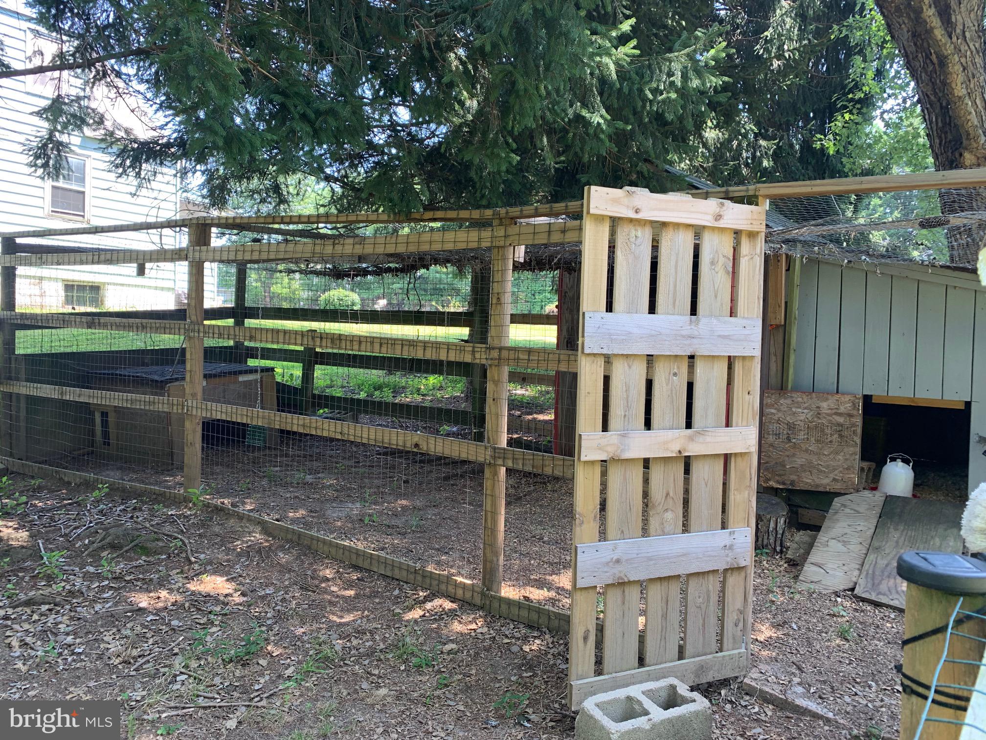 ABERDEEN HILLS - Residential