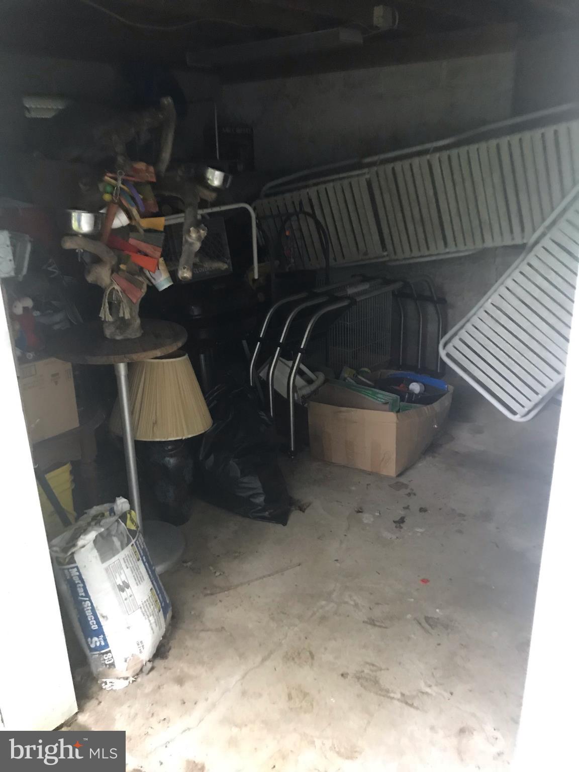 ABERDEEN HILLS - Residential