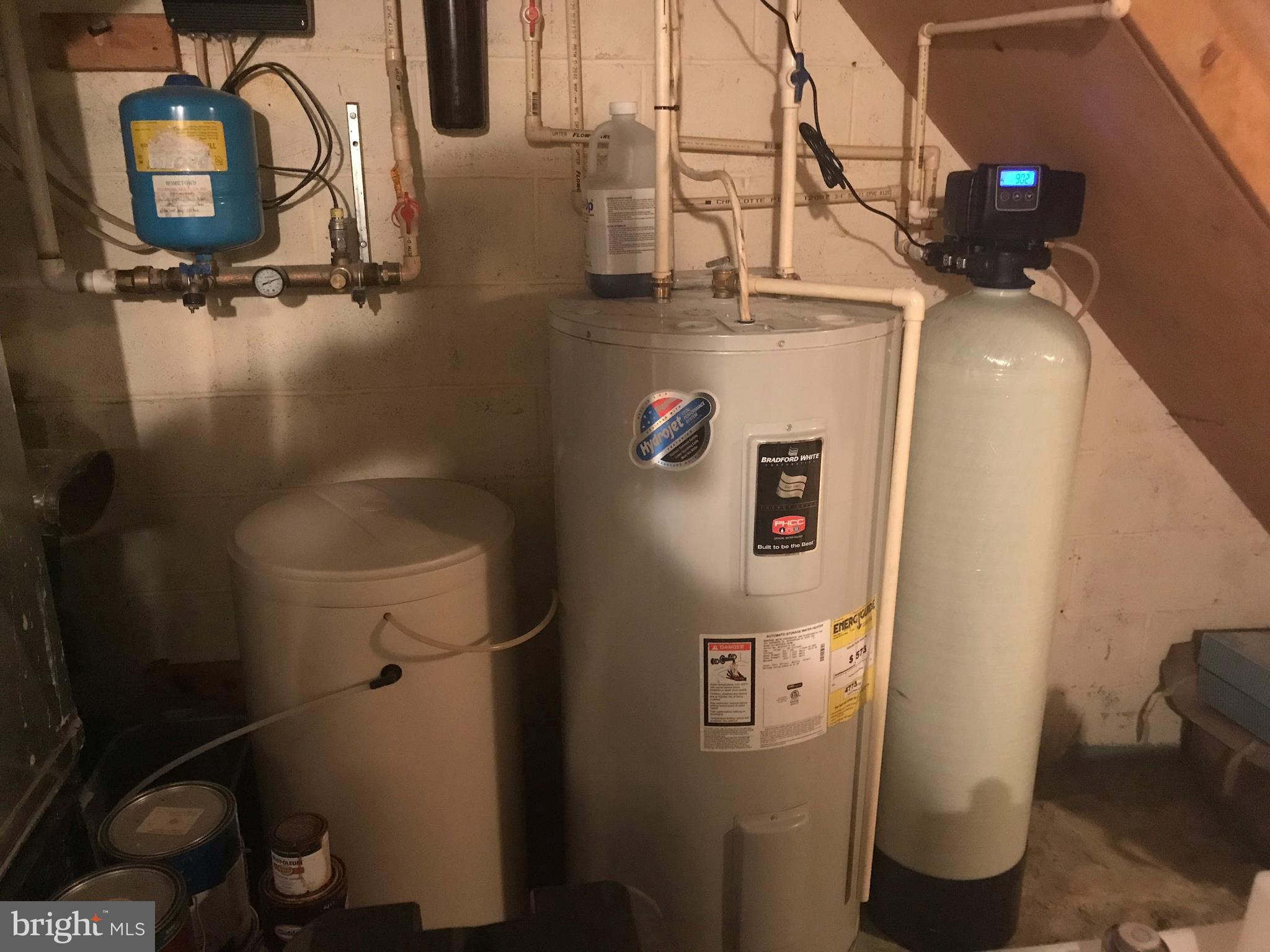 ABERDEEN HILLS - Residential